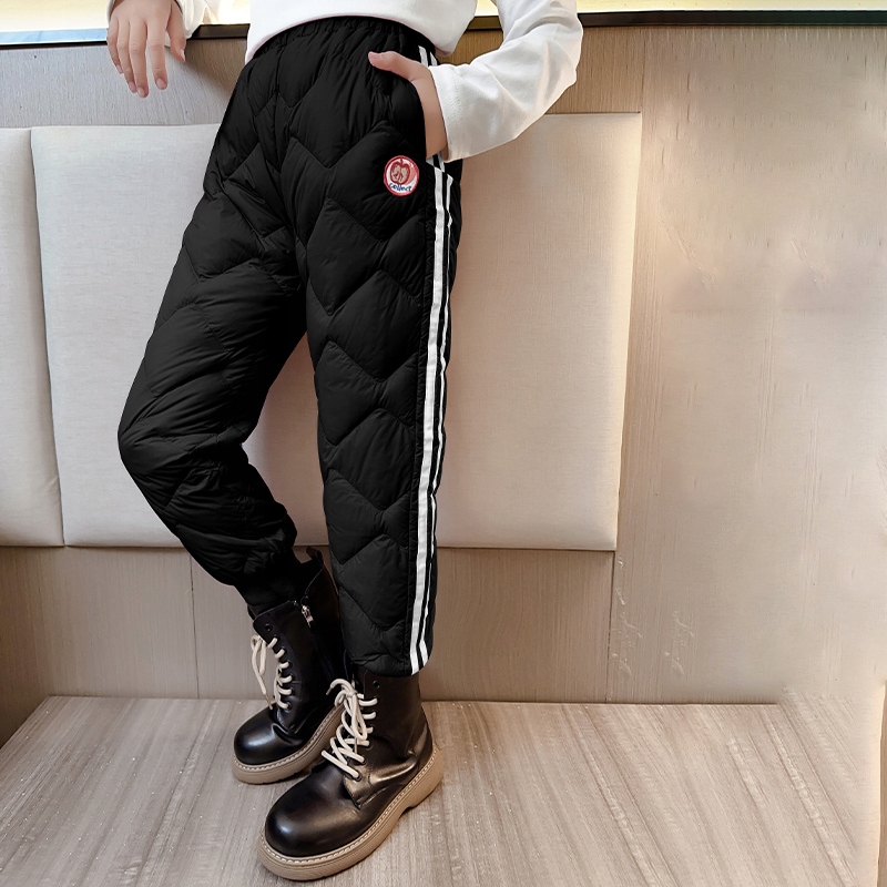 CIEPŁE GRUBE SPODNIE DRESOWE OCIEPLANE JOGGERY zimowe pikowane dziecięce Zapięcie brak