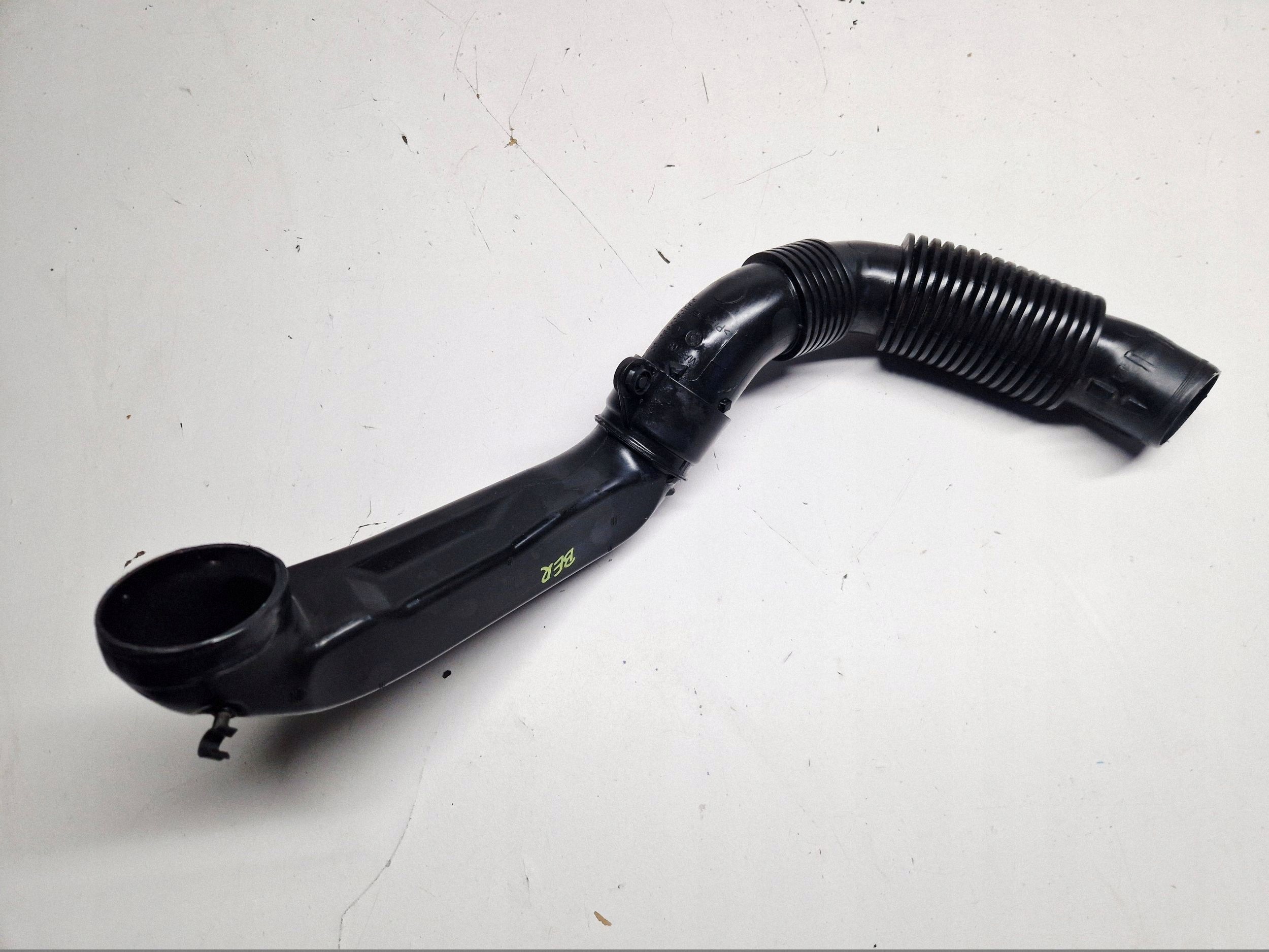 pipe intake Citroen Berlingo II 2 1.6 HDI 2008 year 9656673480