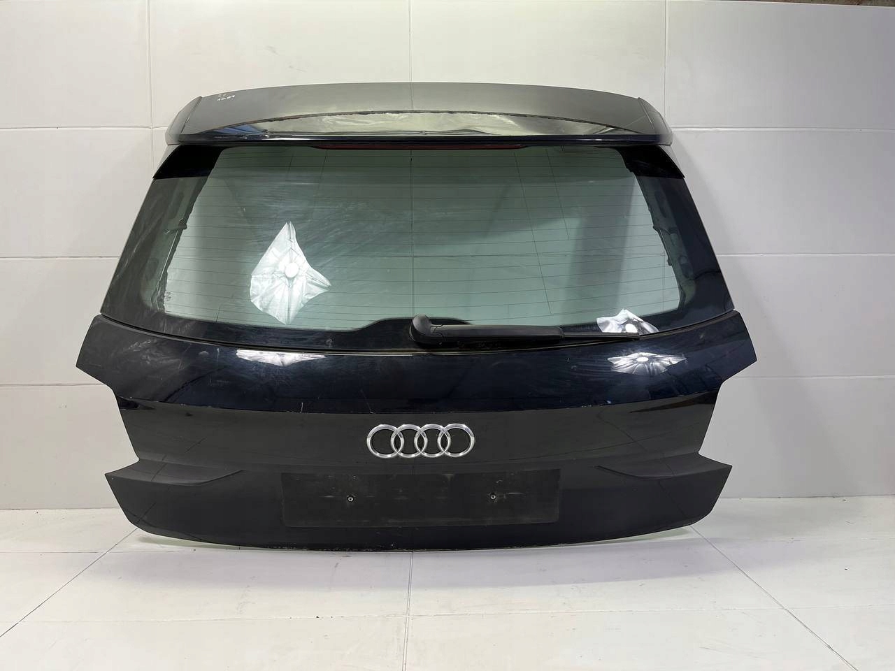 rear trunk door boot Audi Q2 GA 2018