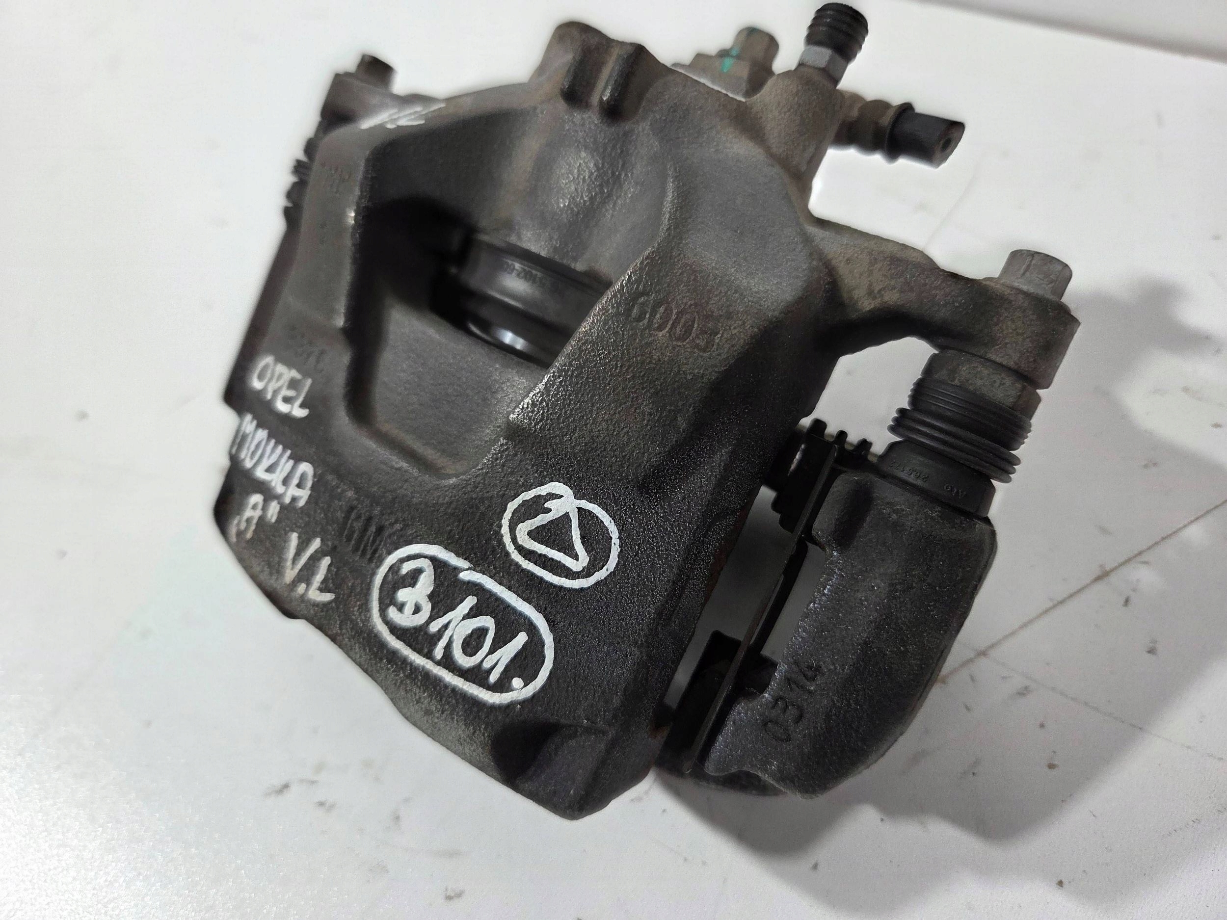Opel Mokka A caliper brake front left 3376 (B101)