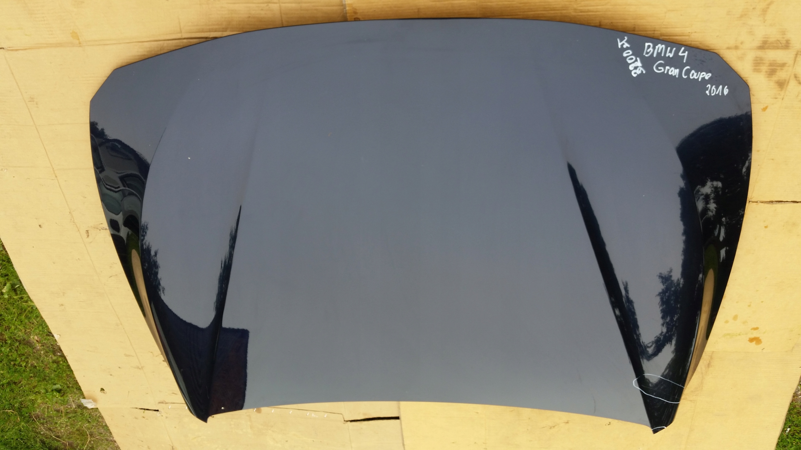 Капот Передня BMW 4 Gran Купе 2016r