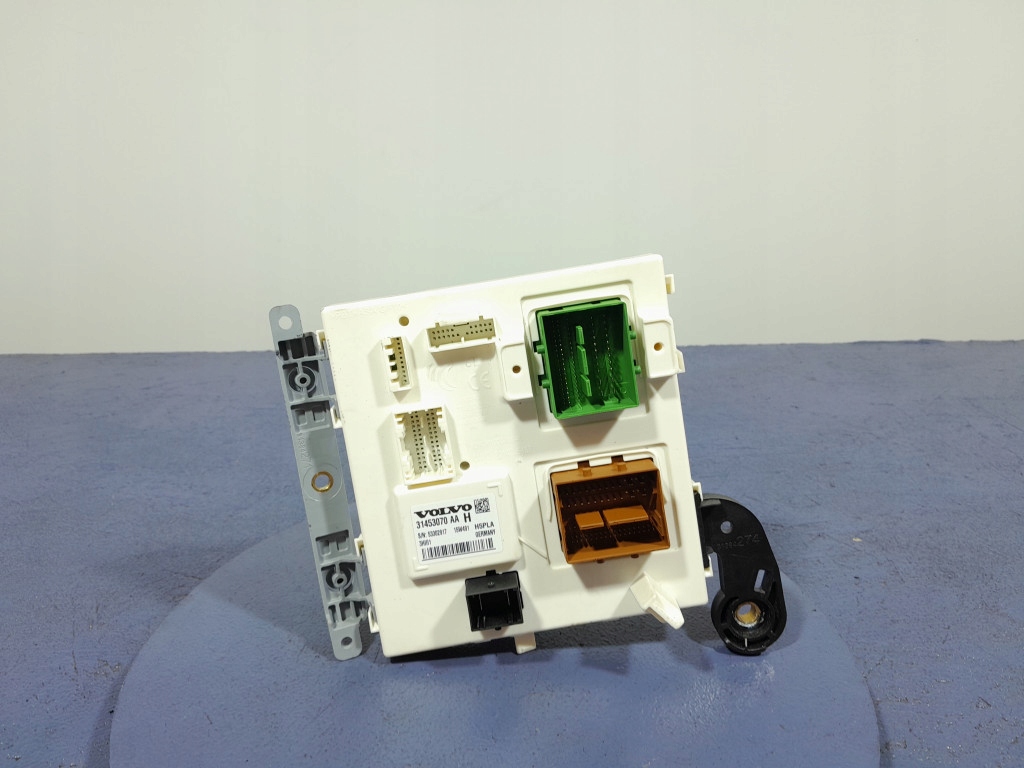 VOLVO XC90 II SKRZYNKA MODUŁ BSI BCM 31453070
