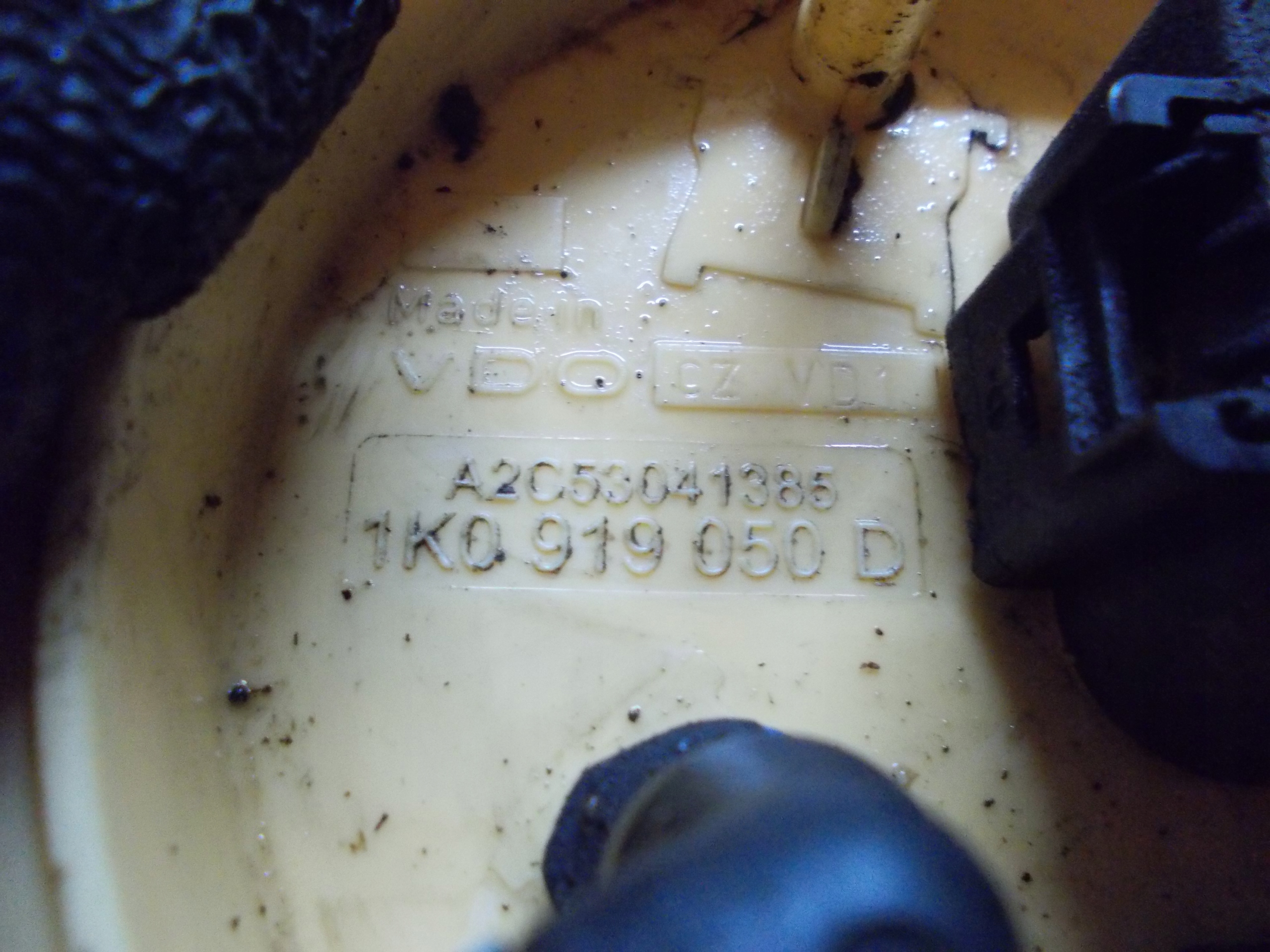 VW GOLF V feed pump 1K0919050D