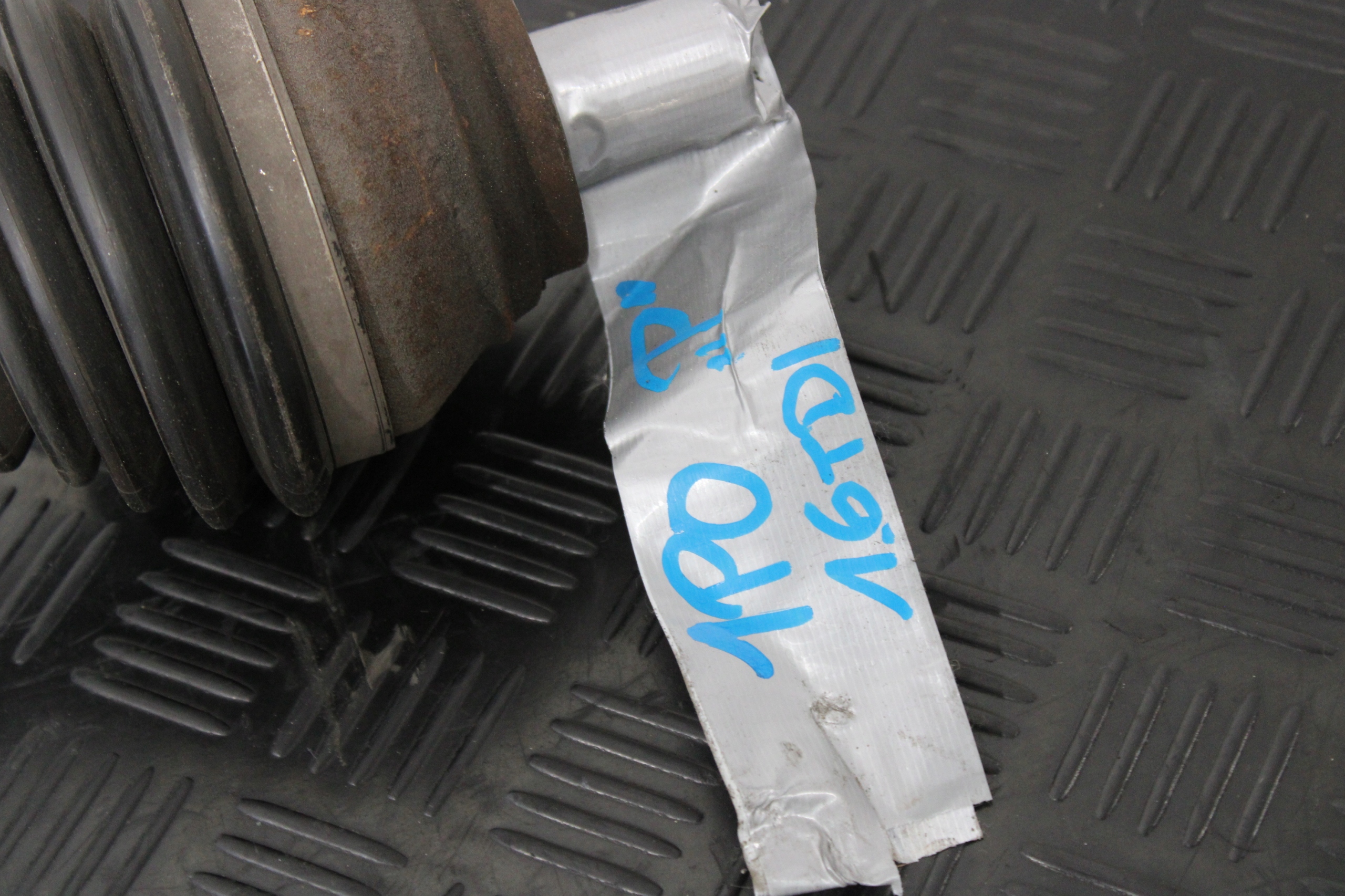 semi-axis right front SEAT LEON II 1P 1P0 LIFT