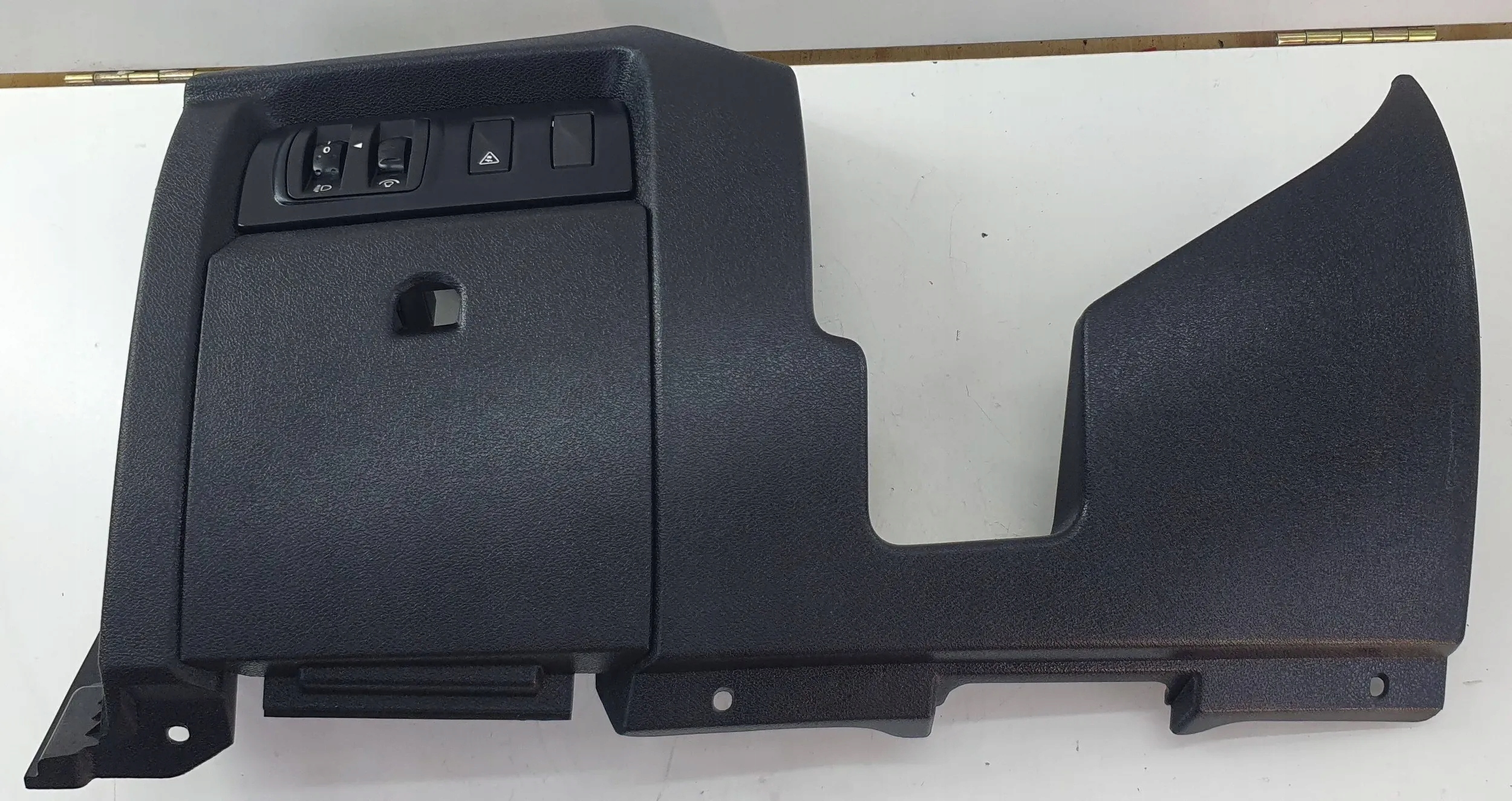 Renault Fluence cover lower consoles steering wheel steering wheel