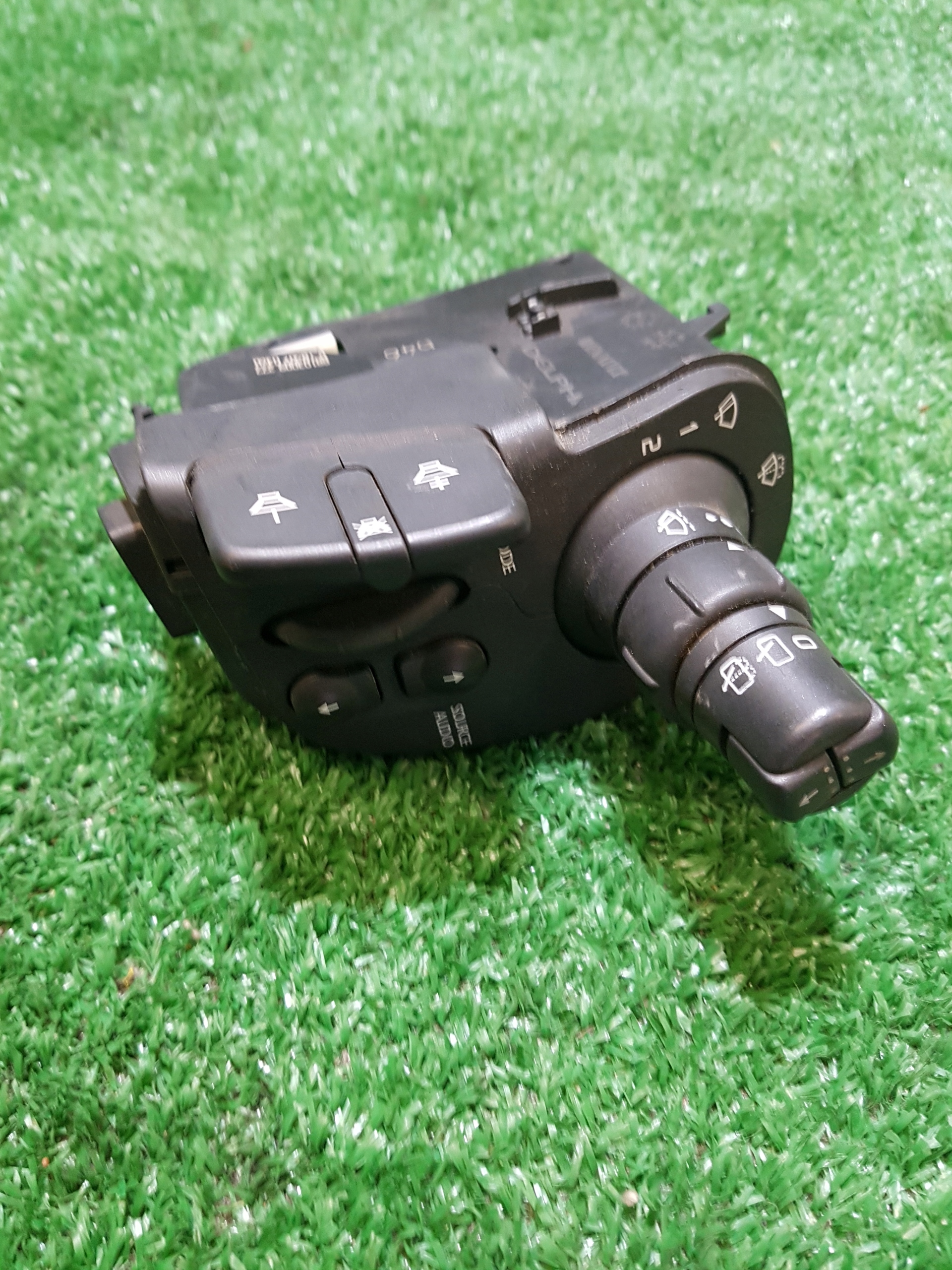 DEVIO TERGICRISTALLO TERGI RENAULT MODUS 88103009277