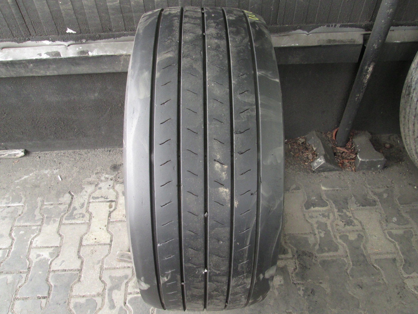 385 / 55R22,5 Continental HS3 ECO Plus передняя