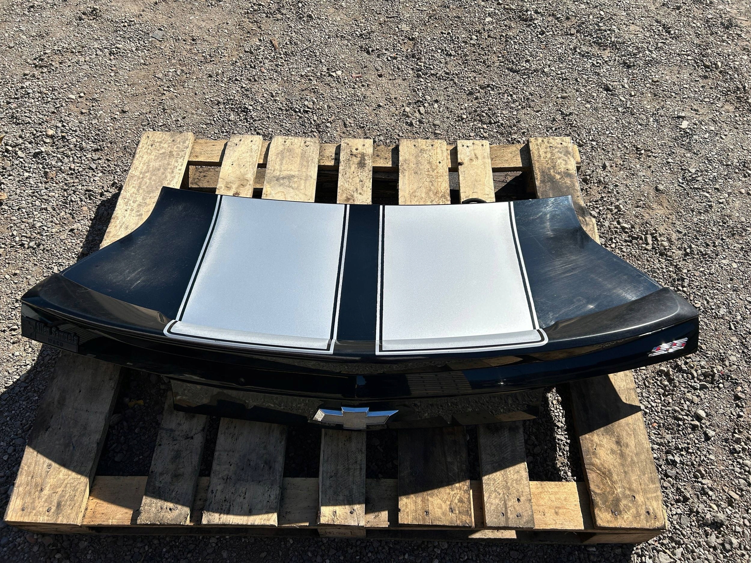 trunk door boot cover spoiler Chevrolet Camaro SS 2009-2013