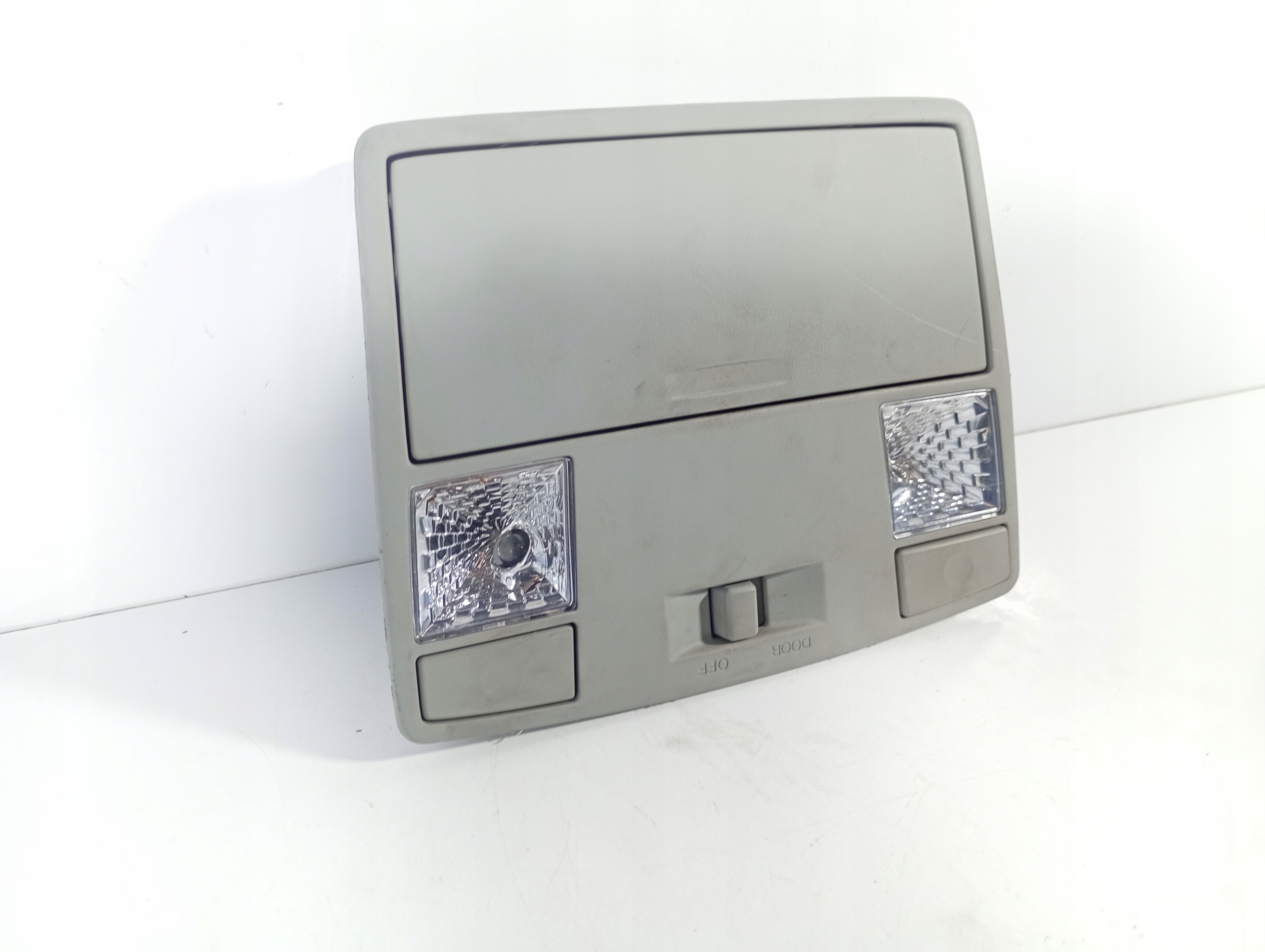 Mazda 5 V 05-10 OSWIETLENIE light inner cabs ZE SCHOWKIEM