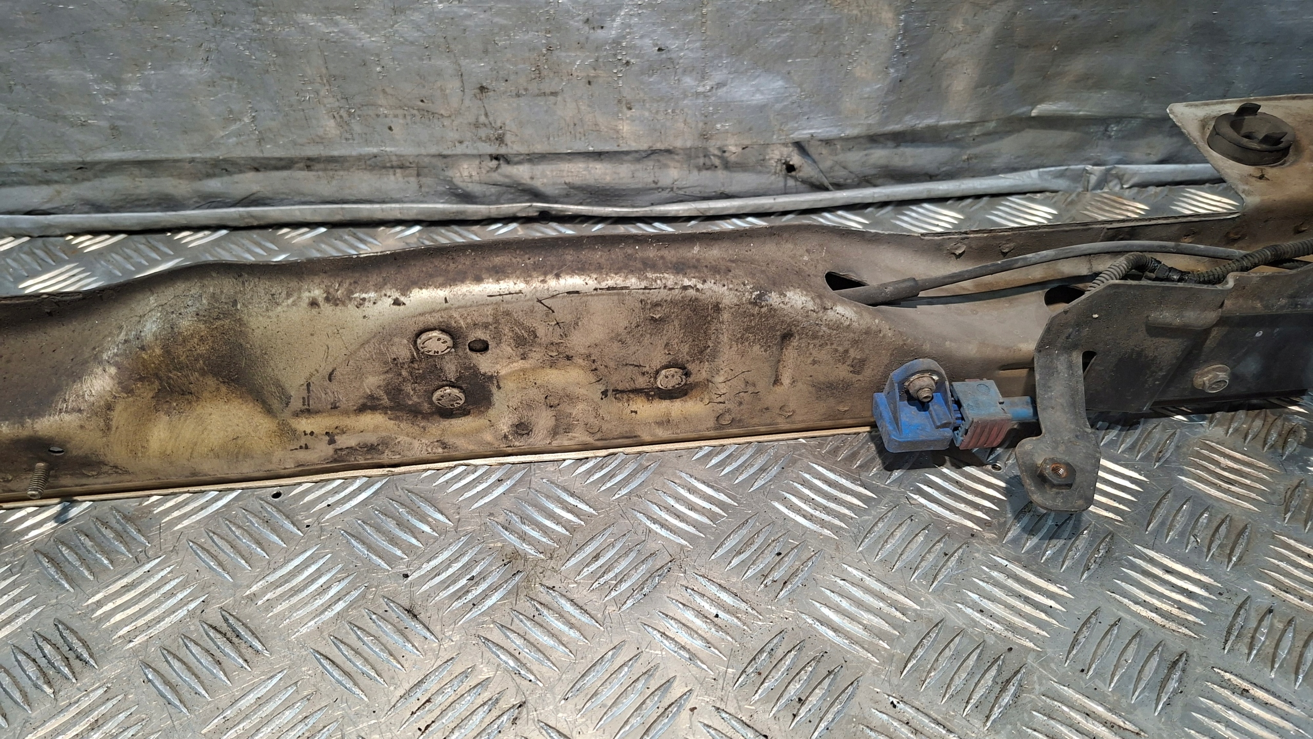 support panel for radiators pillar PEUGEOT BIPPER