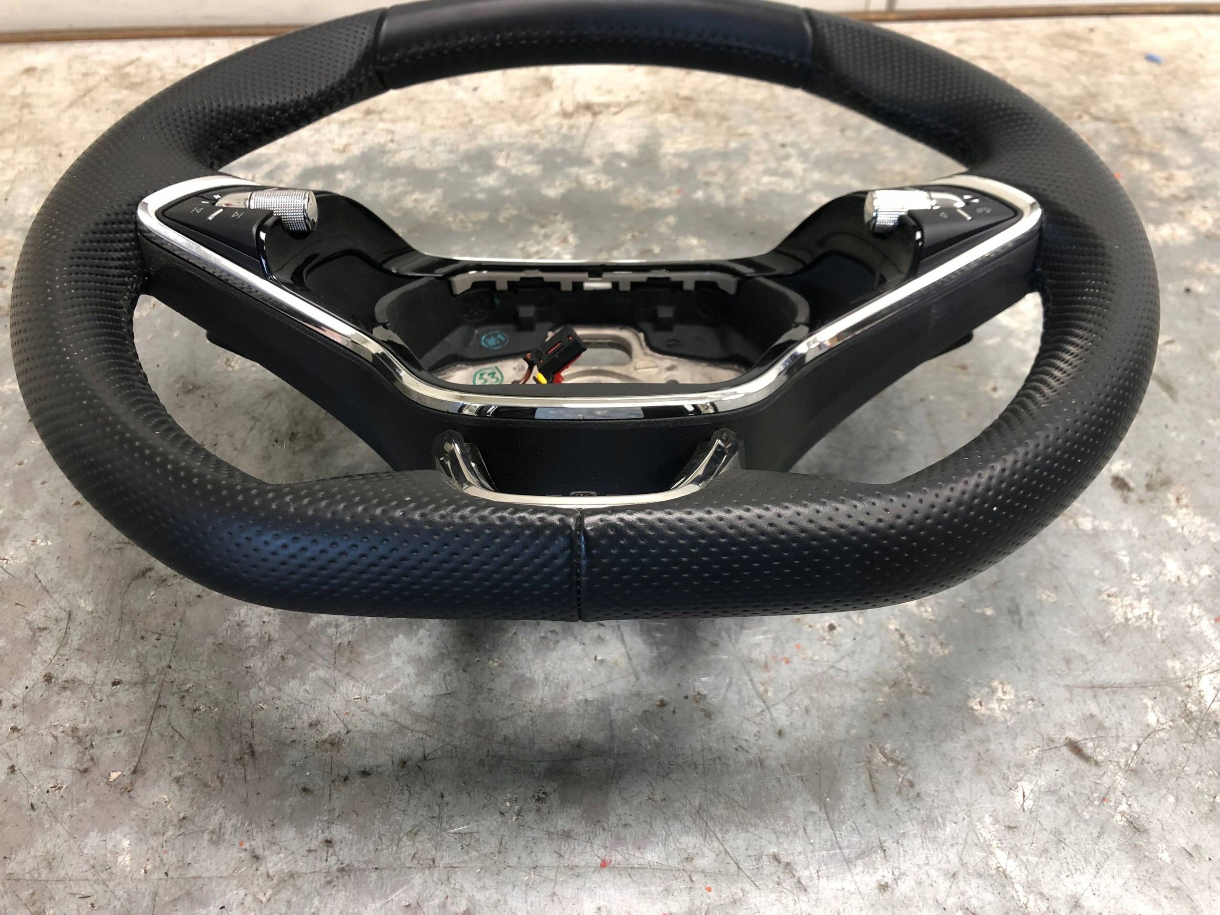 steering wheel, leather MULTIFUNKCJA with shifting OCTAVIA IV VRS 5E3959542G 5E3419093AR