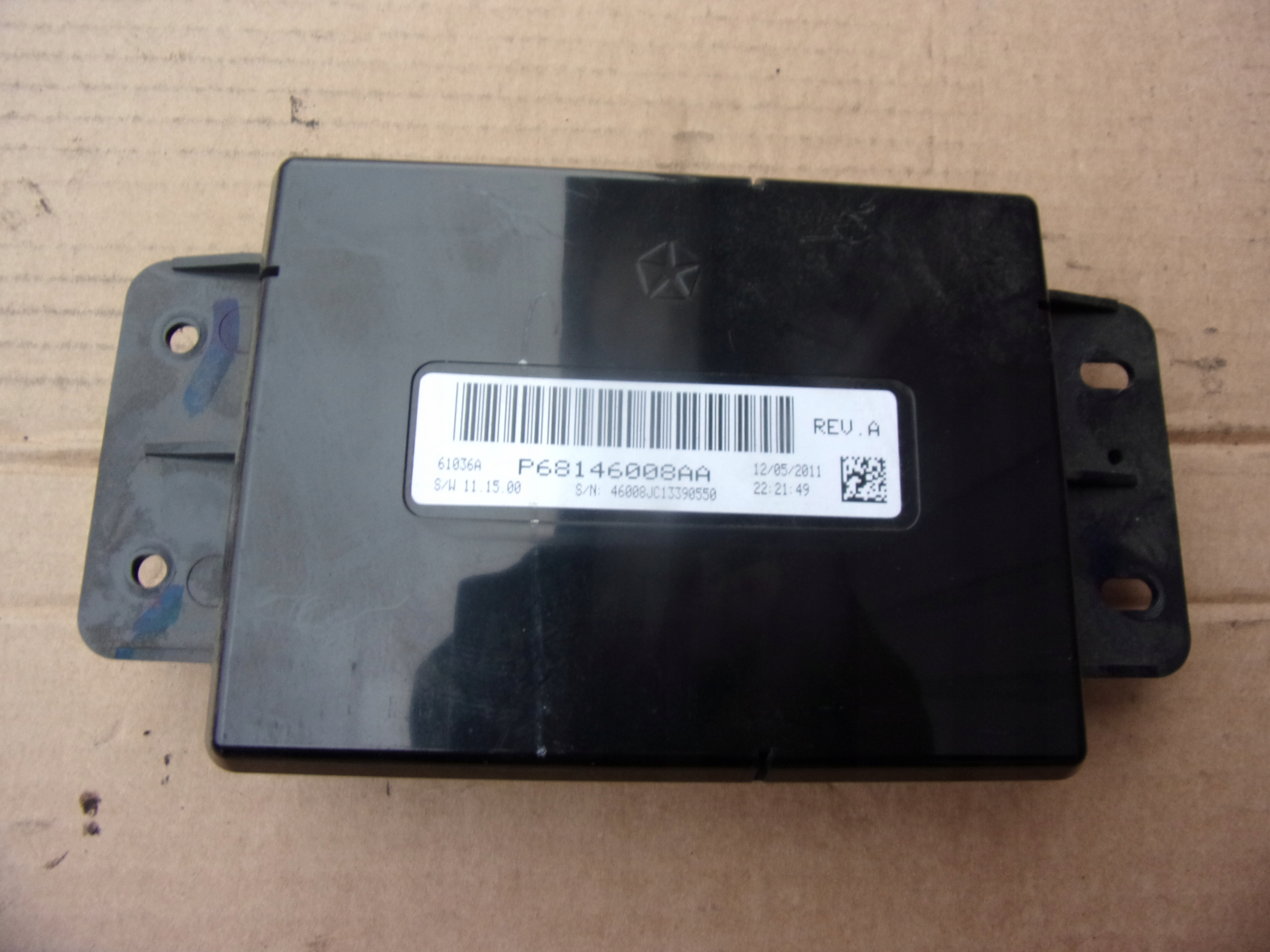 FIAT FREEMONT MODUŁ P68146008AA