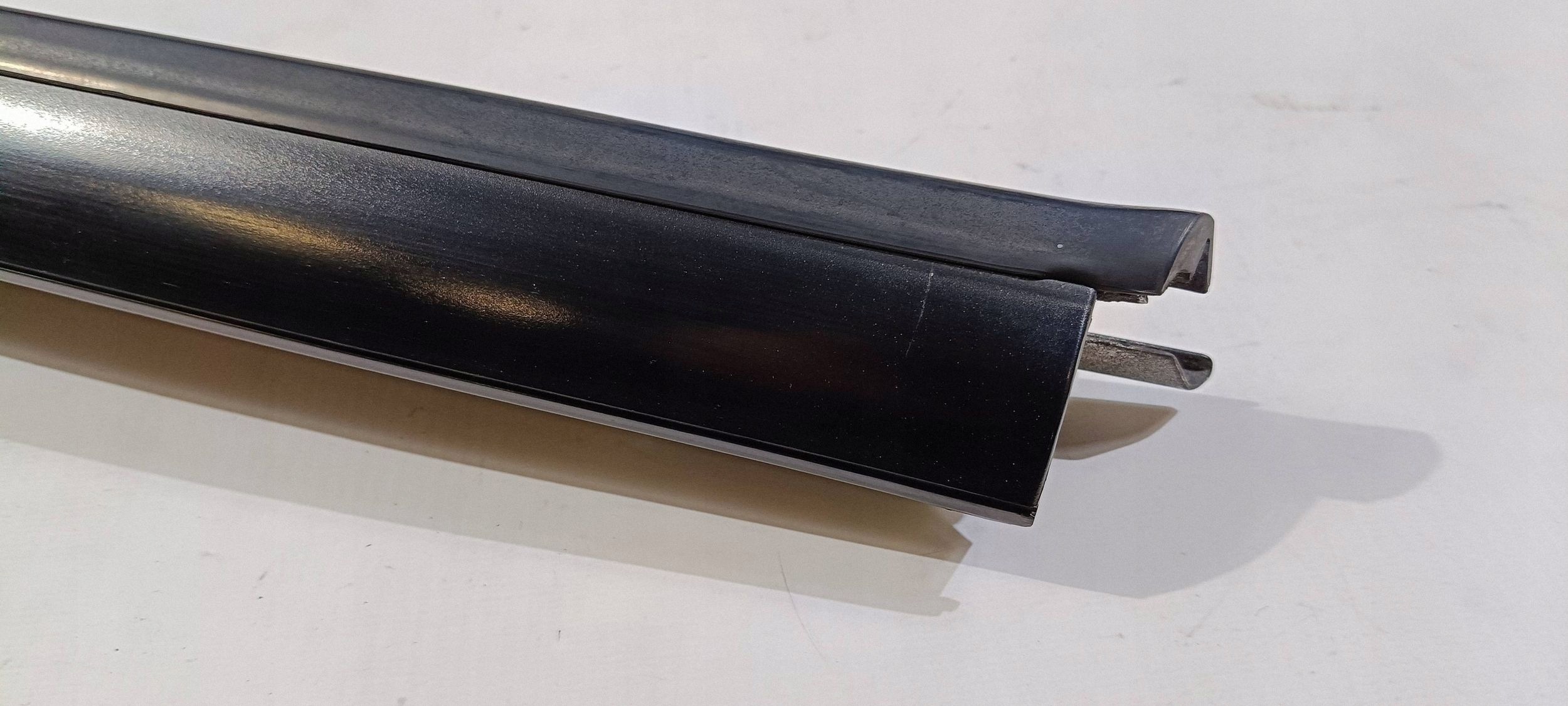 blende abdeckung blende gehäuse panel säule A rechts Chevrolet Corvette C6 2005-2013