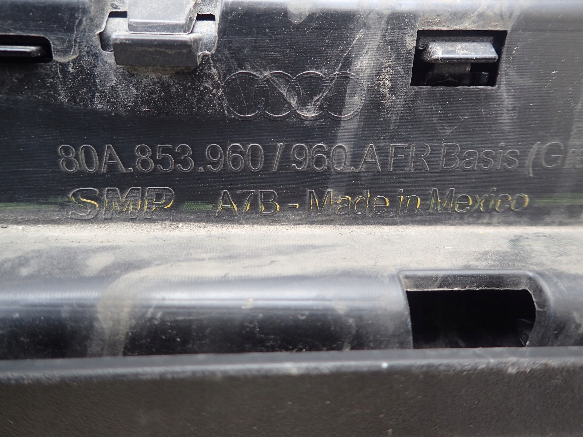 moulding for door right front AUDI Q5 II 80A FYB