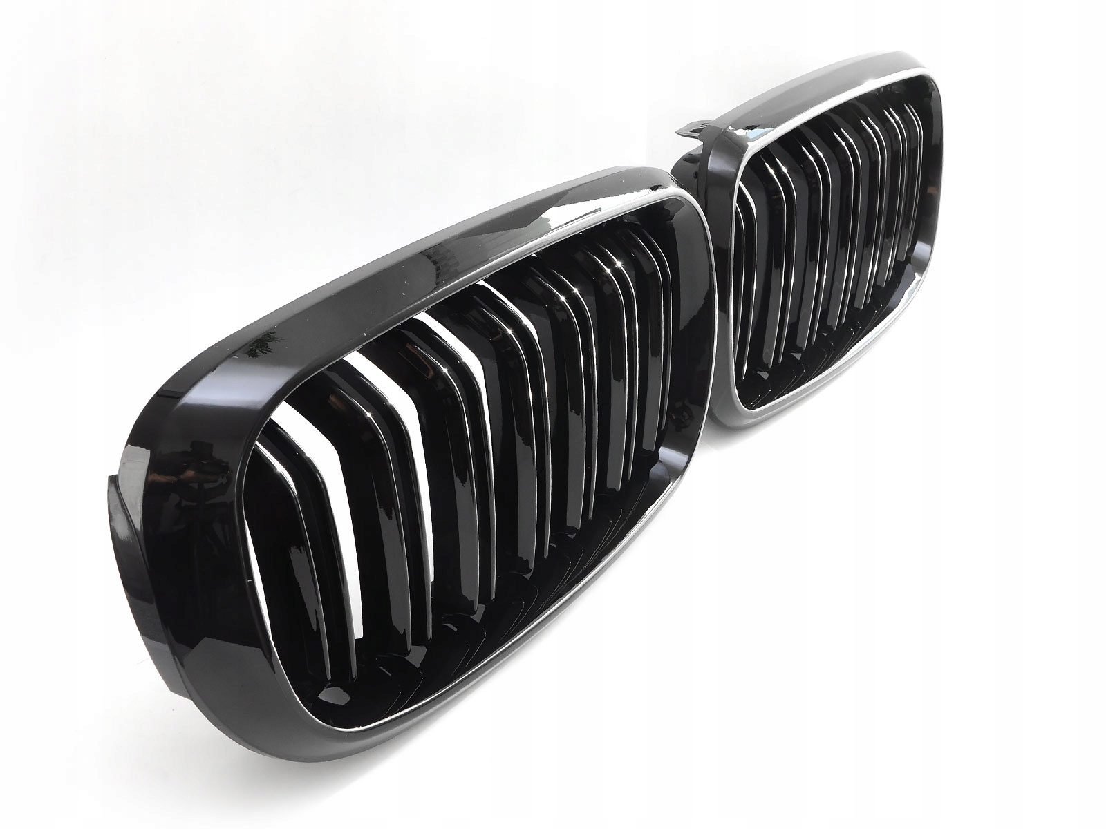 

Atrapa nerki grill Bmw X5 F15 X6 F16 M-pakiet