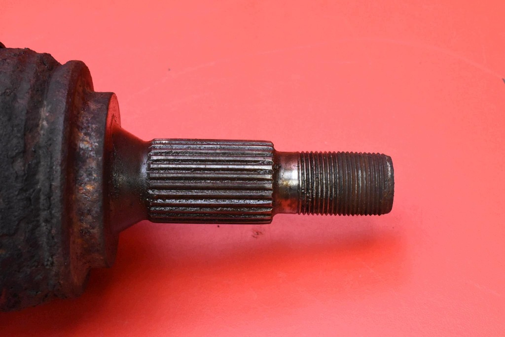 semi-axis left front AUTOMAT CITROEN C4 PICASSO 2 II 1.6 e-HDI 115 KM 13-17
