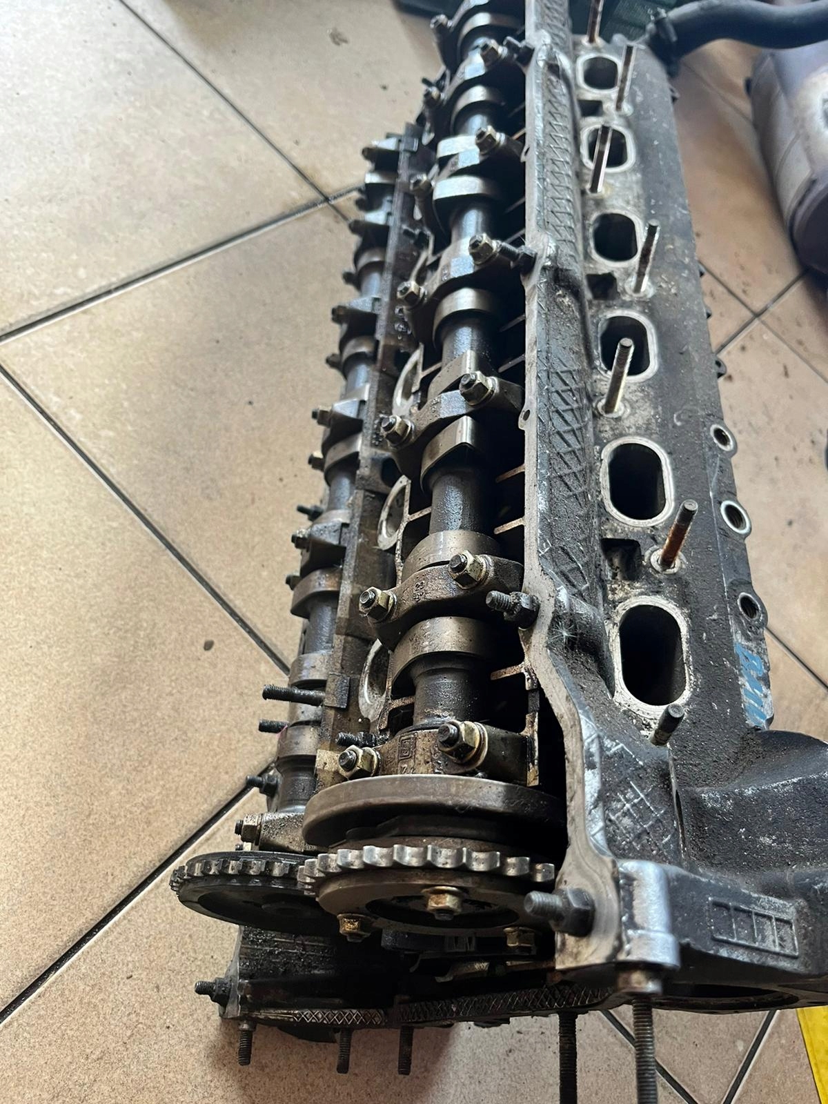 GŁOWICA BMW 3 E36 2.0 320i 1738744 + WAŁKI