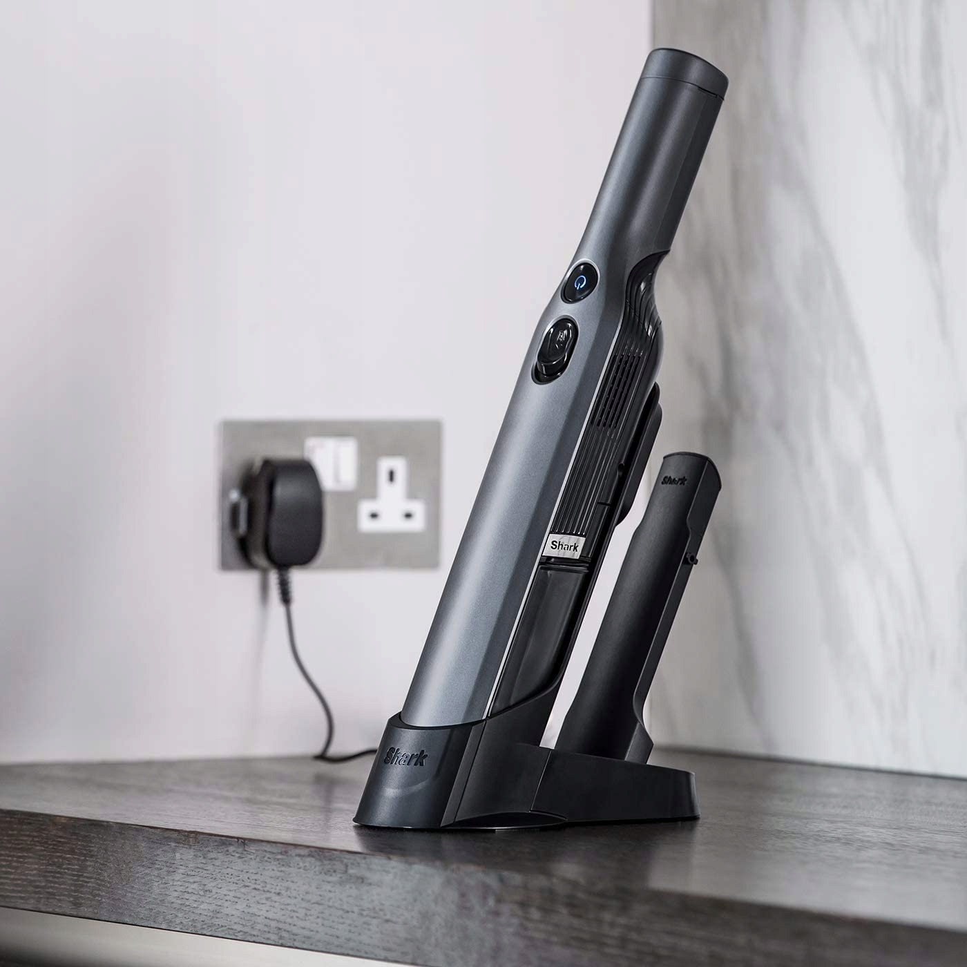 ODKURZACZ RĘCZNY MOCNY SAMOCHODOWY BEZPRZEWODOWY Kod producenta 9696