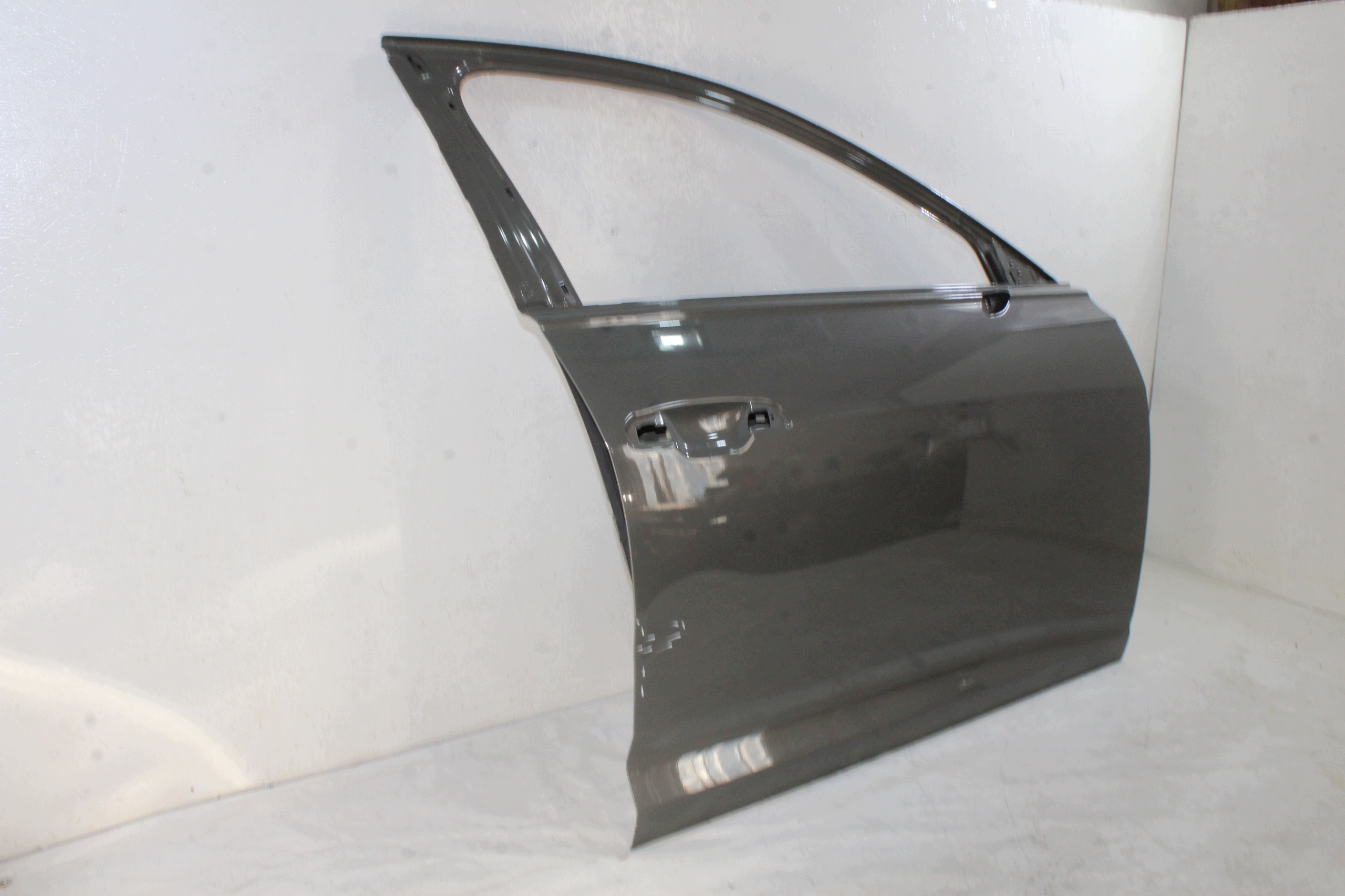 Audi A6 C8 4K ajtó jobb eleje első