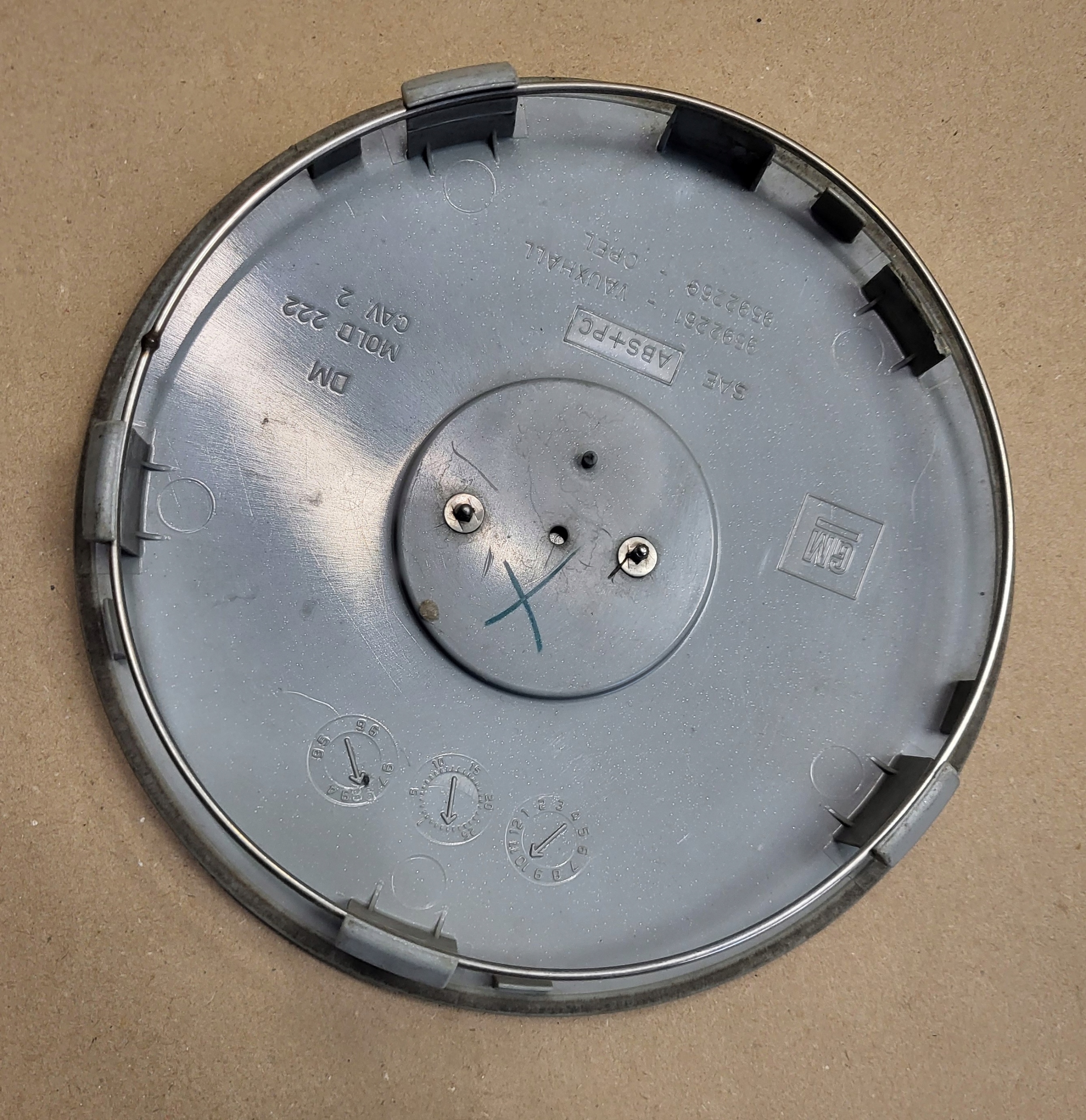 Deckel KAPSEL Radkappe KOLPACZEK Blende Abdeckung OPEL 9592269 9592261 OE