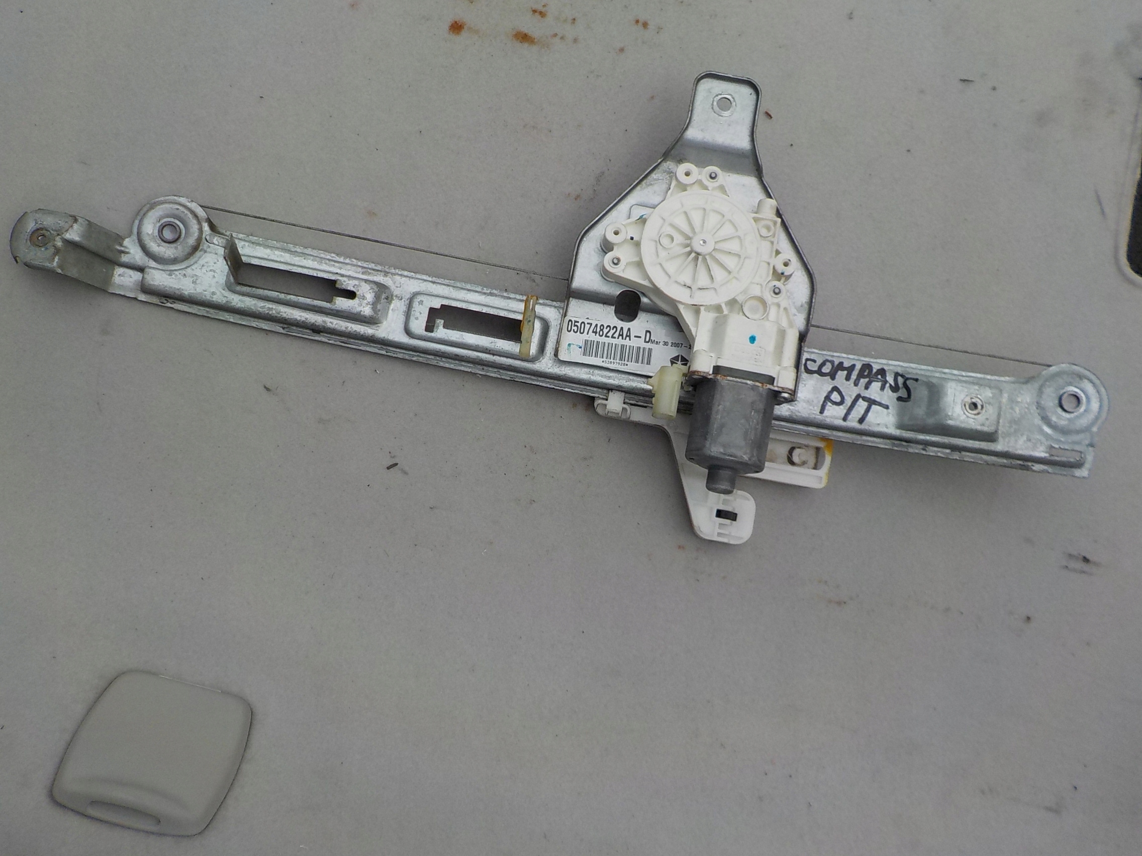 window regulator right rear part jeep compass and 2007r