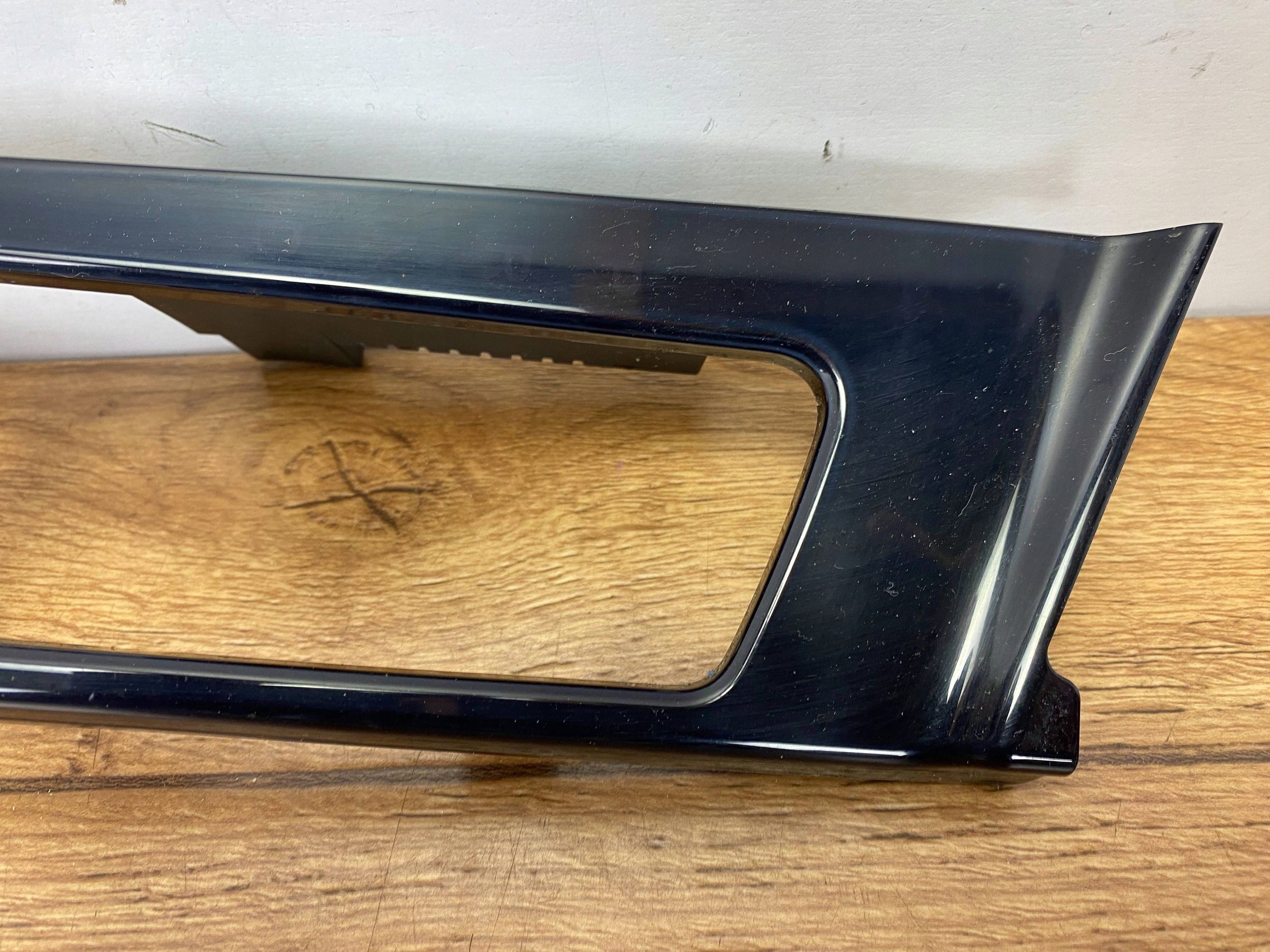 Element Console Moyen Châssis dekor Cadillac CTS III 2014+