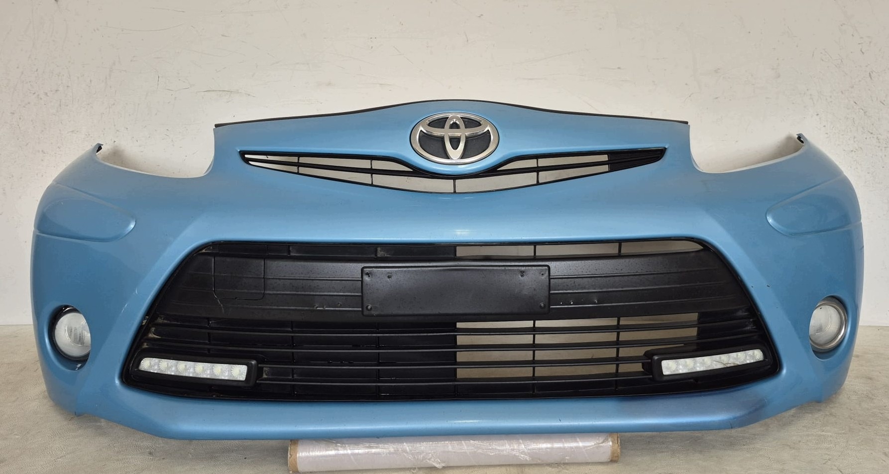 TOYOTA AYGO and LIFT 12- bumper front front 52119-0H110