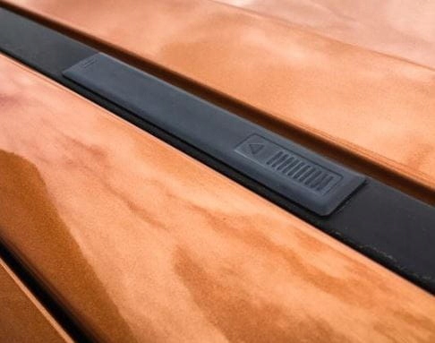 ZAŚLEPKA LISTWY DACHU SUZUKI SWIFT MK7 10- 17 ORYG Stan opakowania oryginalne