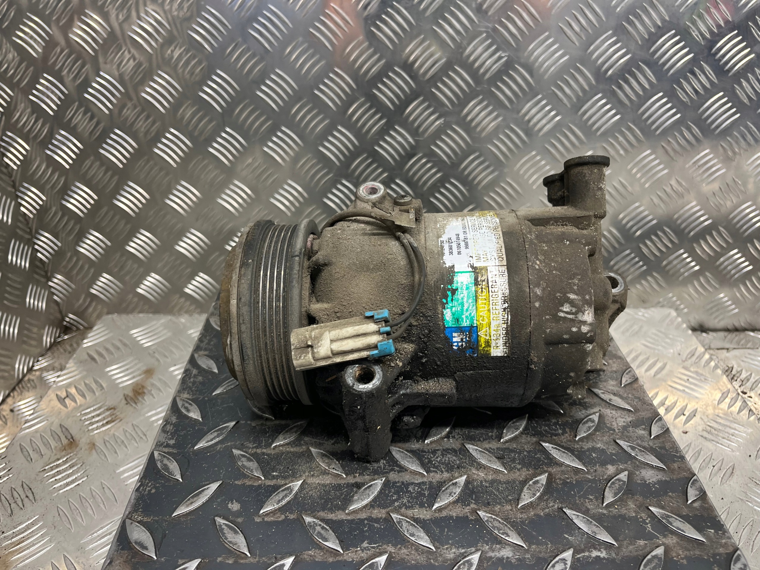 Klimakompressor klimaanlage OPEL ZAFIRA B 383601234