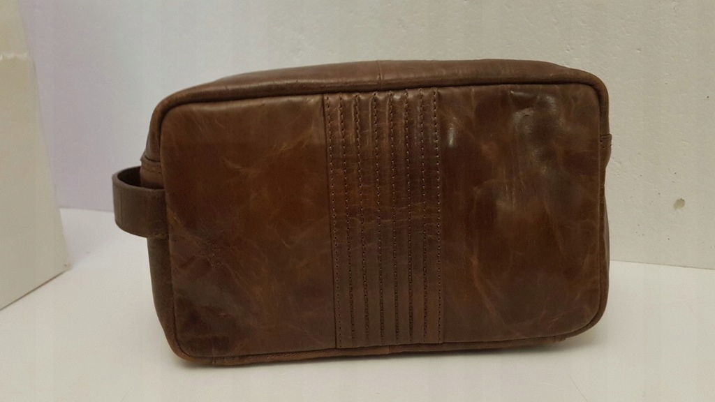 JOBIS SKÓRZANA MĘSKA KOSMETYCZKA PODRÓŻNA