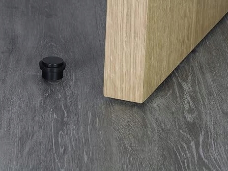 ODBOJNIK ODBÓJ STOPER DO DRZWI BLOKADA OGRANICZNIK CZARNY SAMOPRZYLEPNY x1 Średnica 4.3 cm