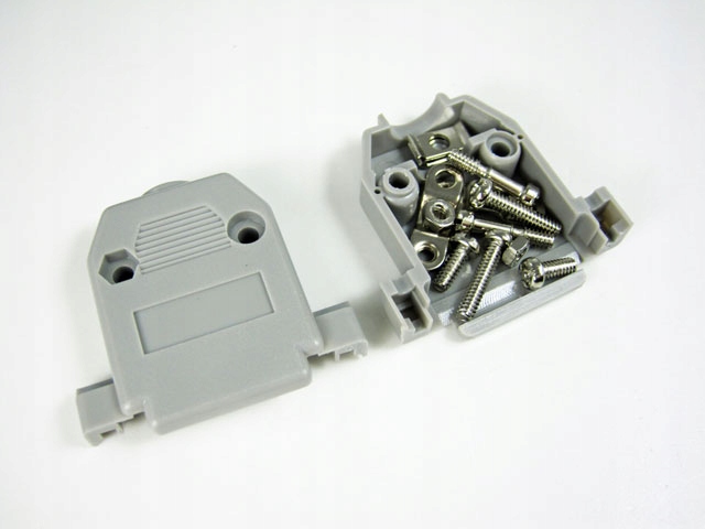 obudowa do wtyku d-sub 15 pin (2 rzędy) DB15