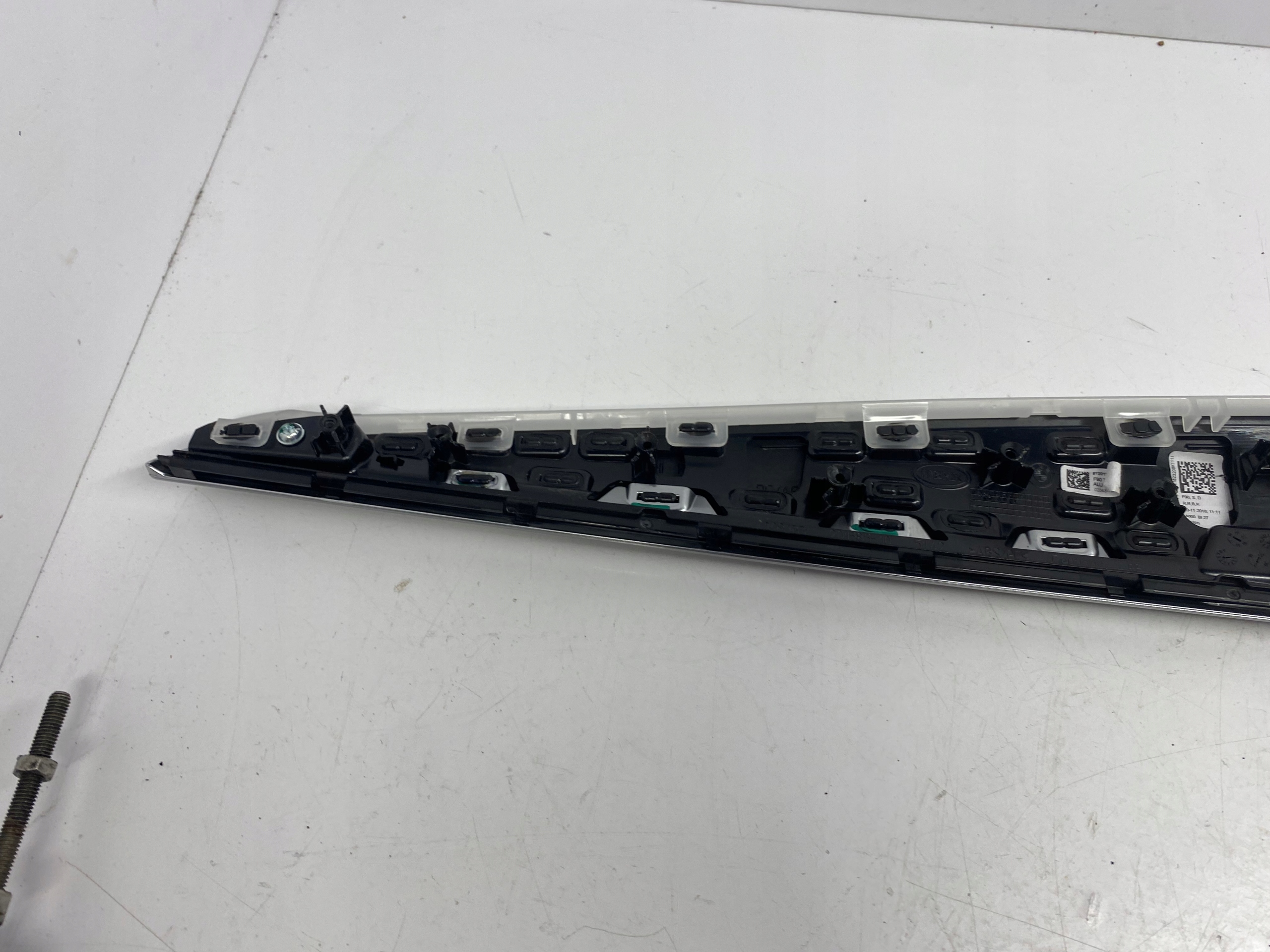 BMW 5 G30 G31 moulding door left front