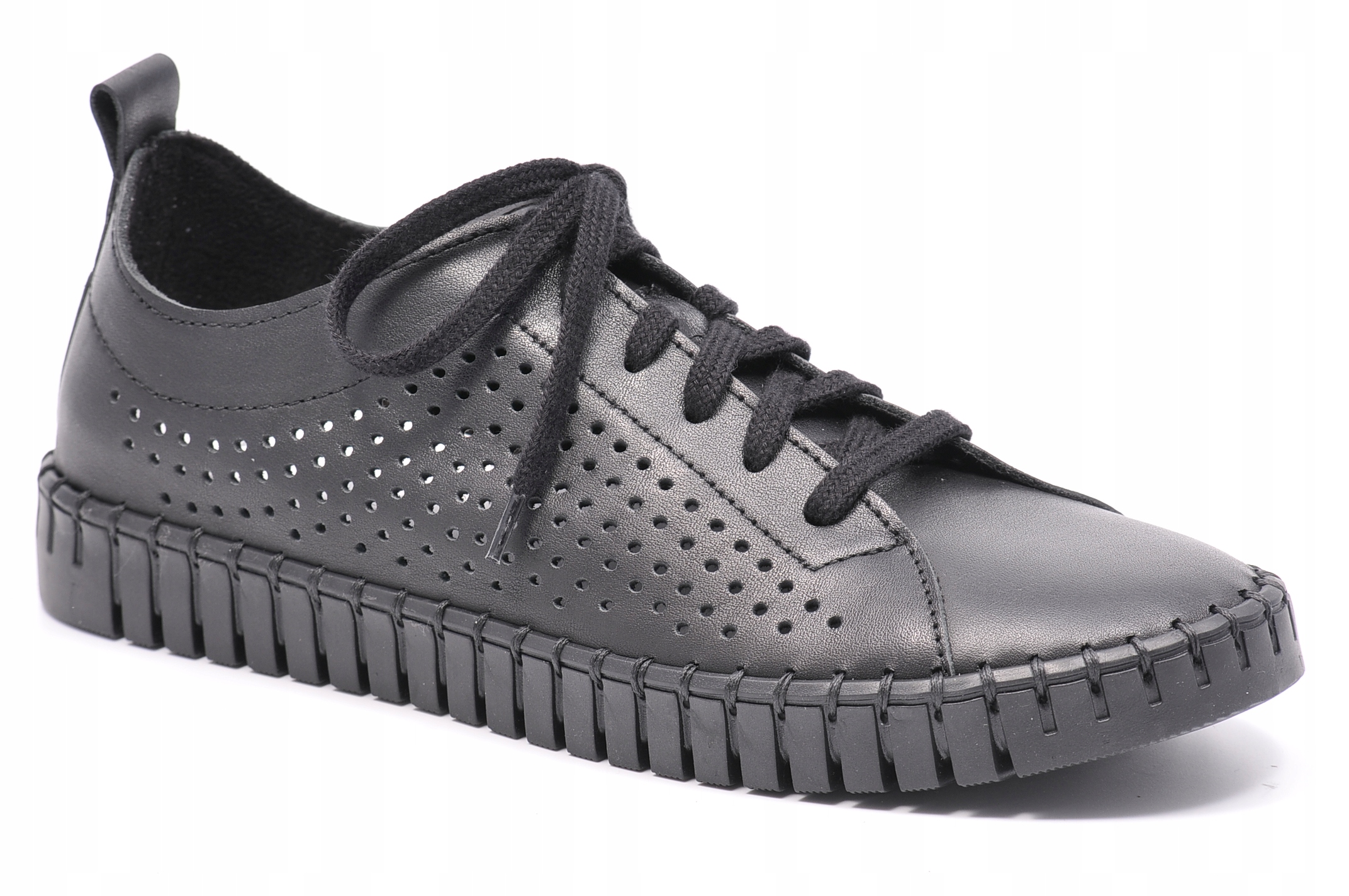 Nessi 22168 Černé celozrnné boty Velikost 38