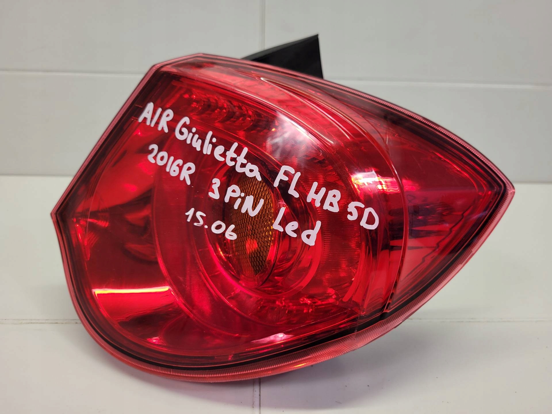 light rear right side Alfa Romeo Giulietta 3 facelift 2018 50513612