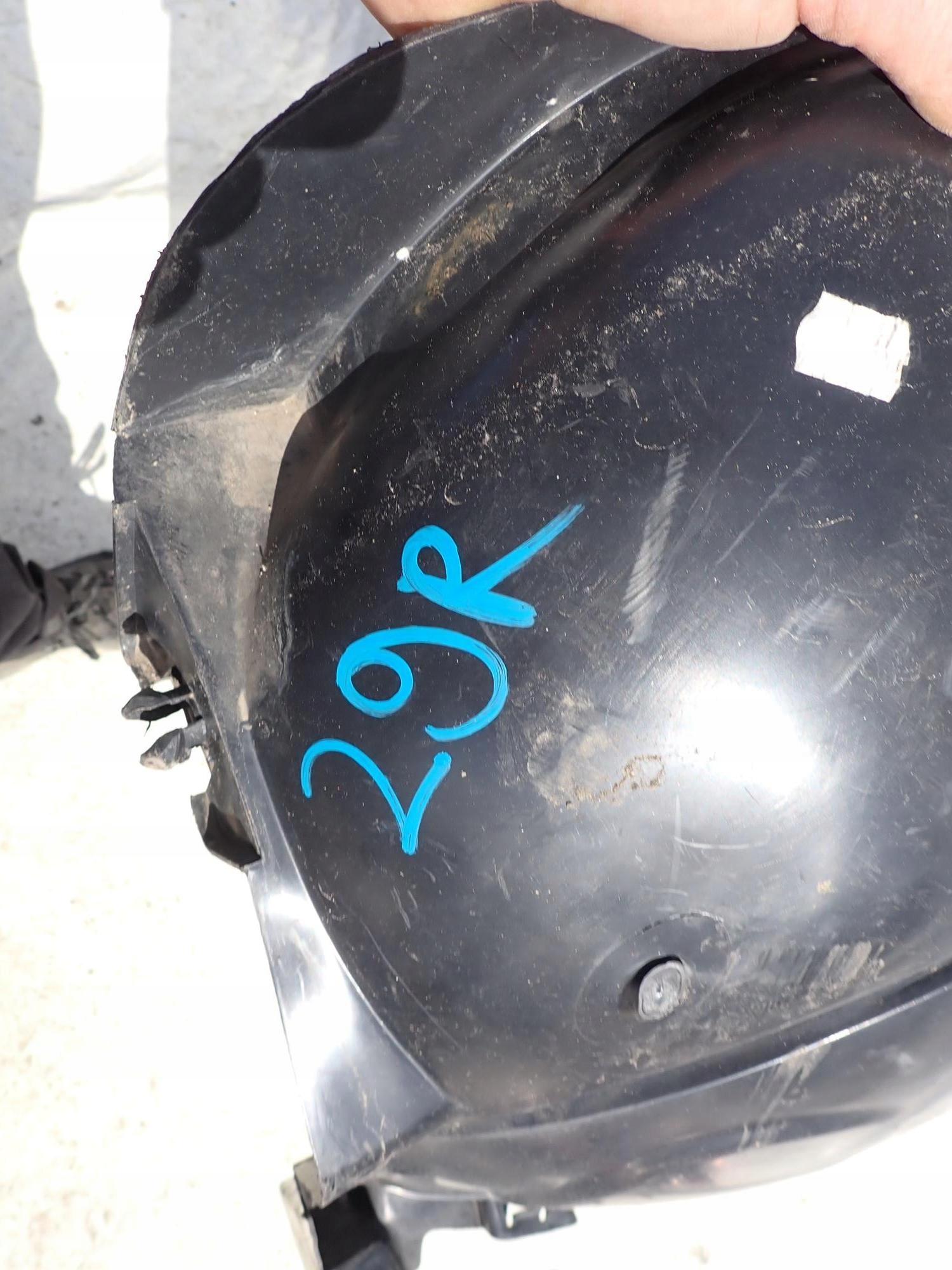 DACIA SANDERO and 08-12 mudguard left front front