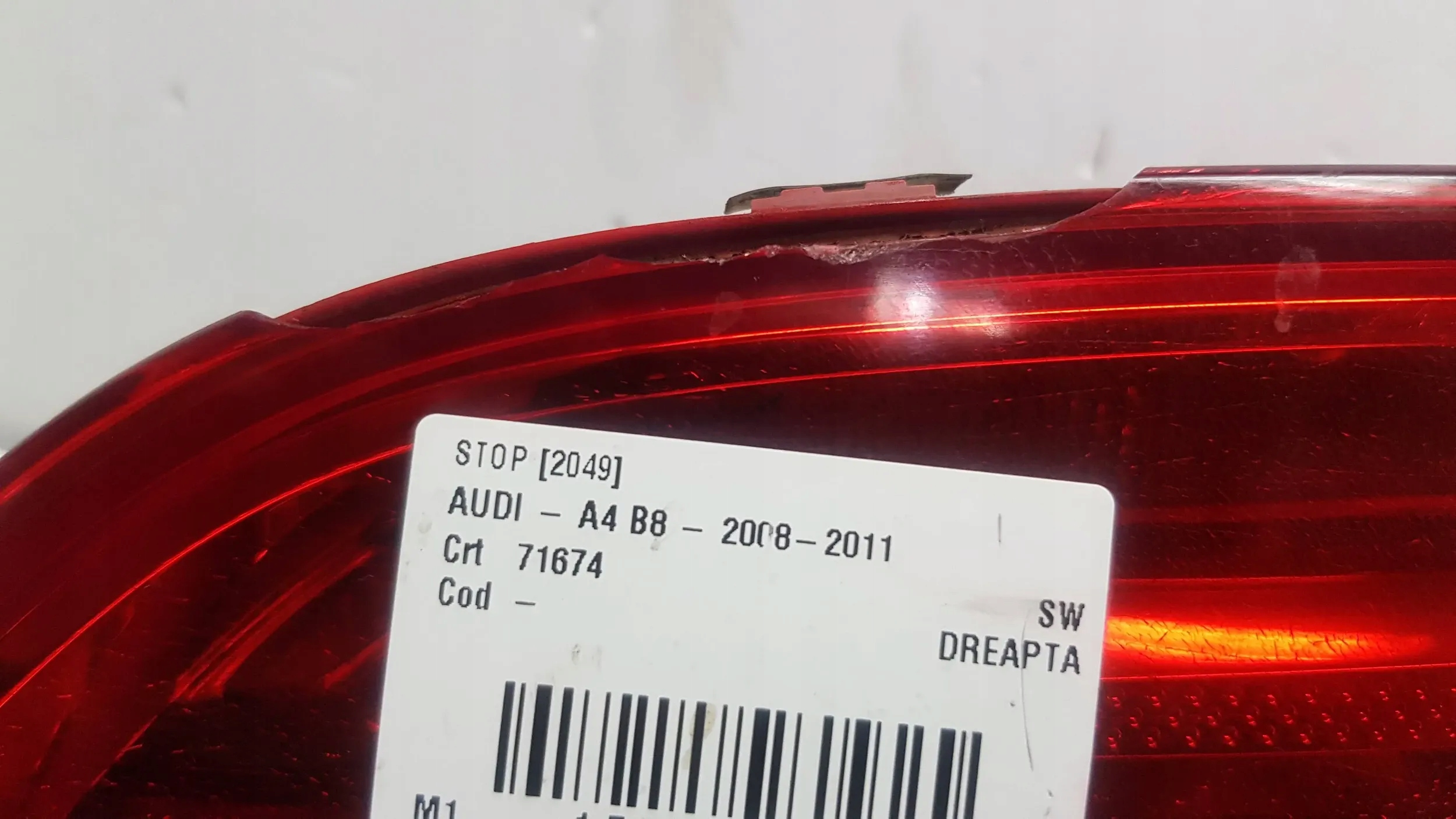 light rear part left to the bonnet Audi A4 B8 08