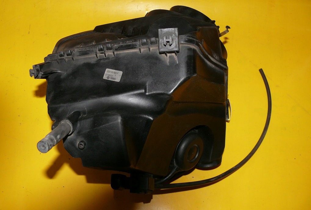Gehäuse filter luft AUDI A6 C6 3.0 TDI V6 BMK 4F0133837D