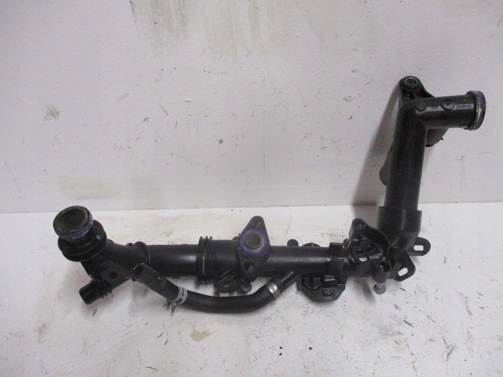 pipe FORD Z12002259
