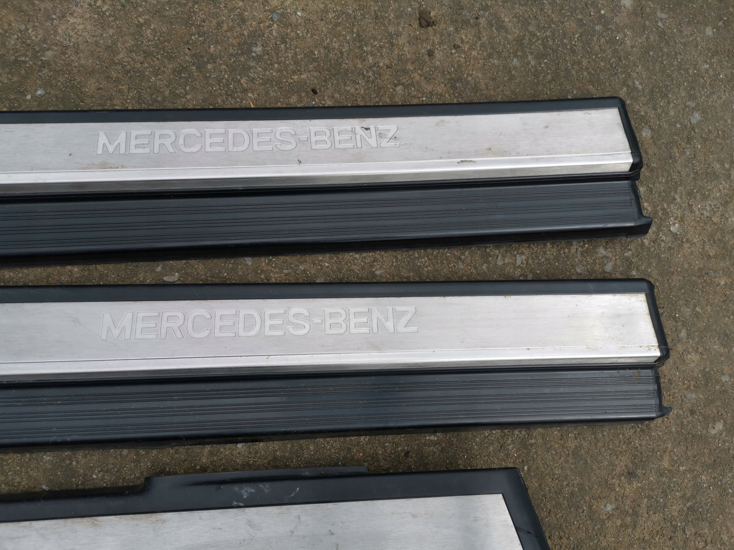 moulding cap threshold MERCEDES W140 front rear part