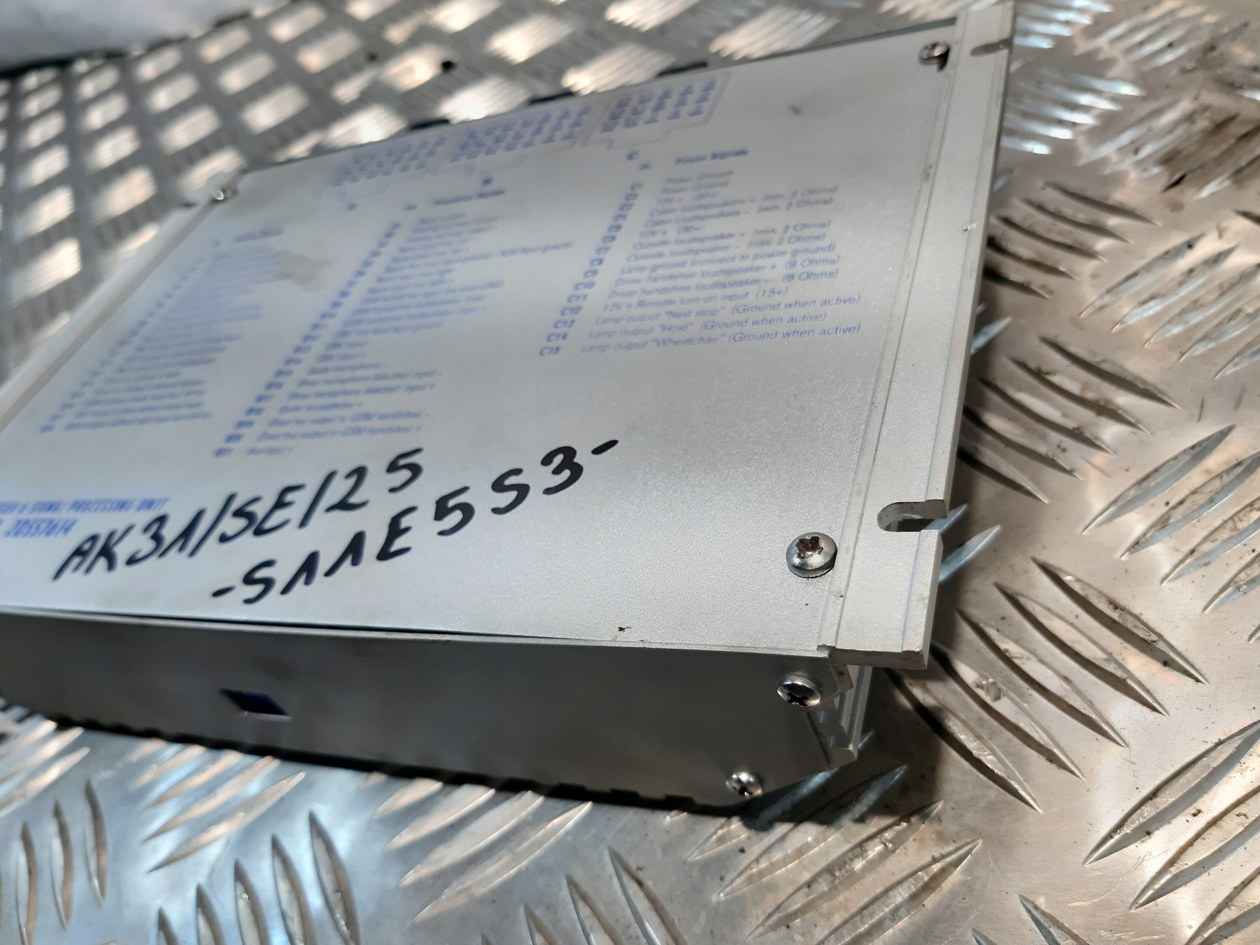 AMPLIFIER SIGNAL PROCESSING UNIT VAA-02 20557614 VOLVO