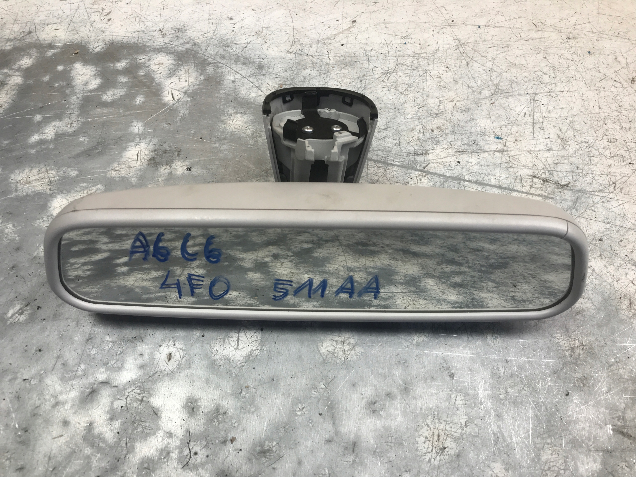 mirror inner AUDI A6 C6 4F0857511AA