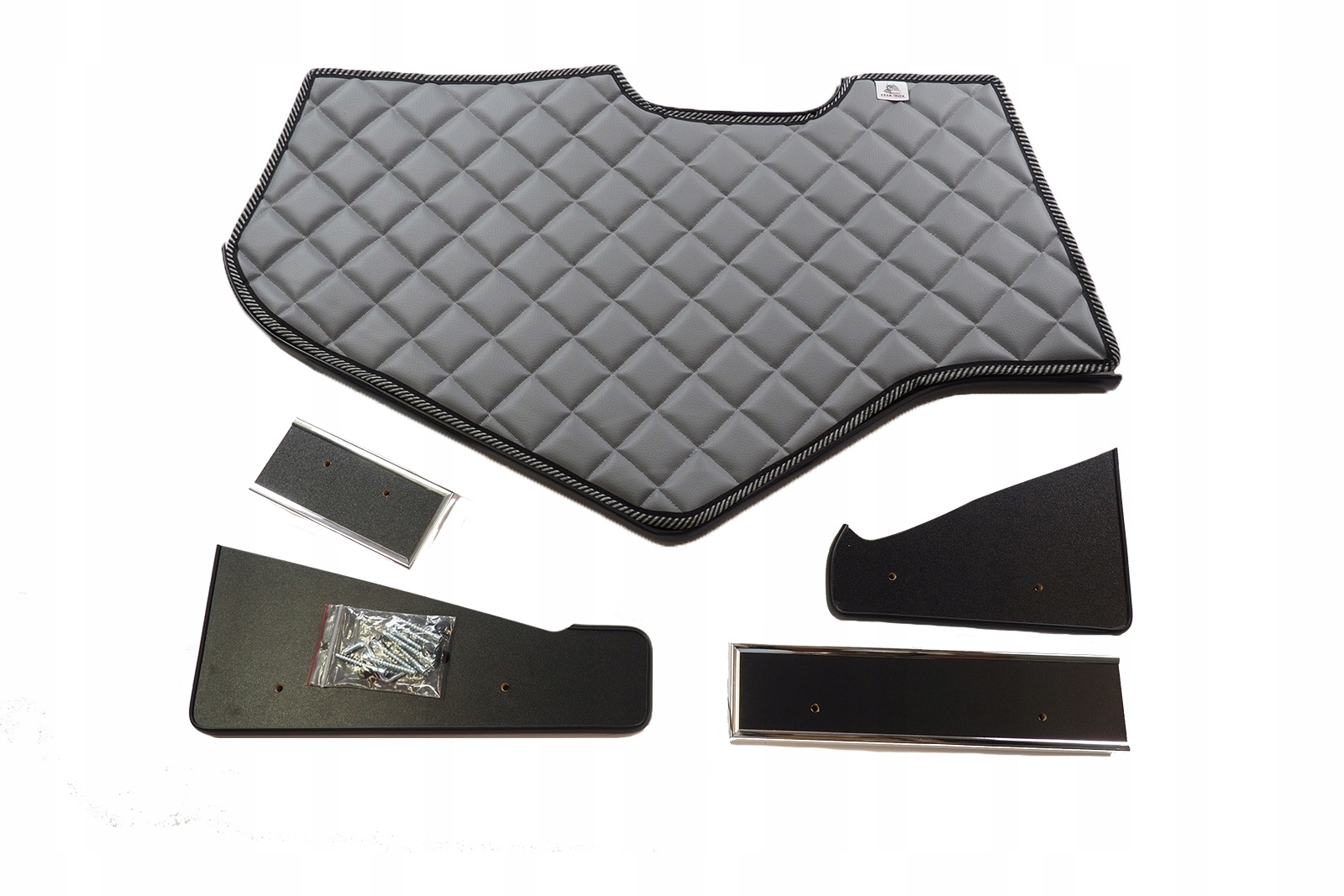 PÓŁKA ŚRODKOWA PIKOWANA RTV STOLIK MAN TGX OD 2021