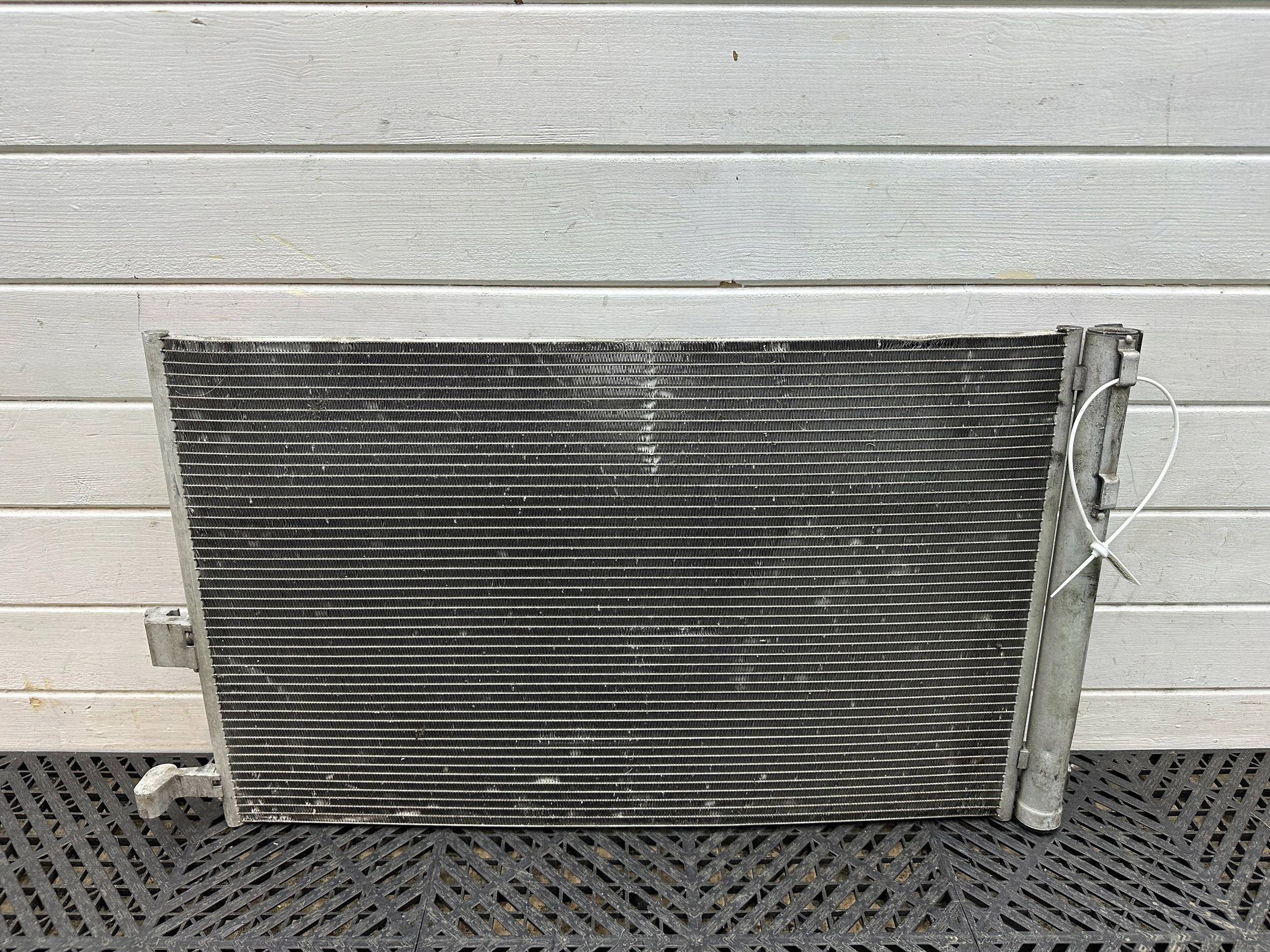 Radiateur climatisation BMW X3 G01 9473848