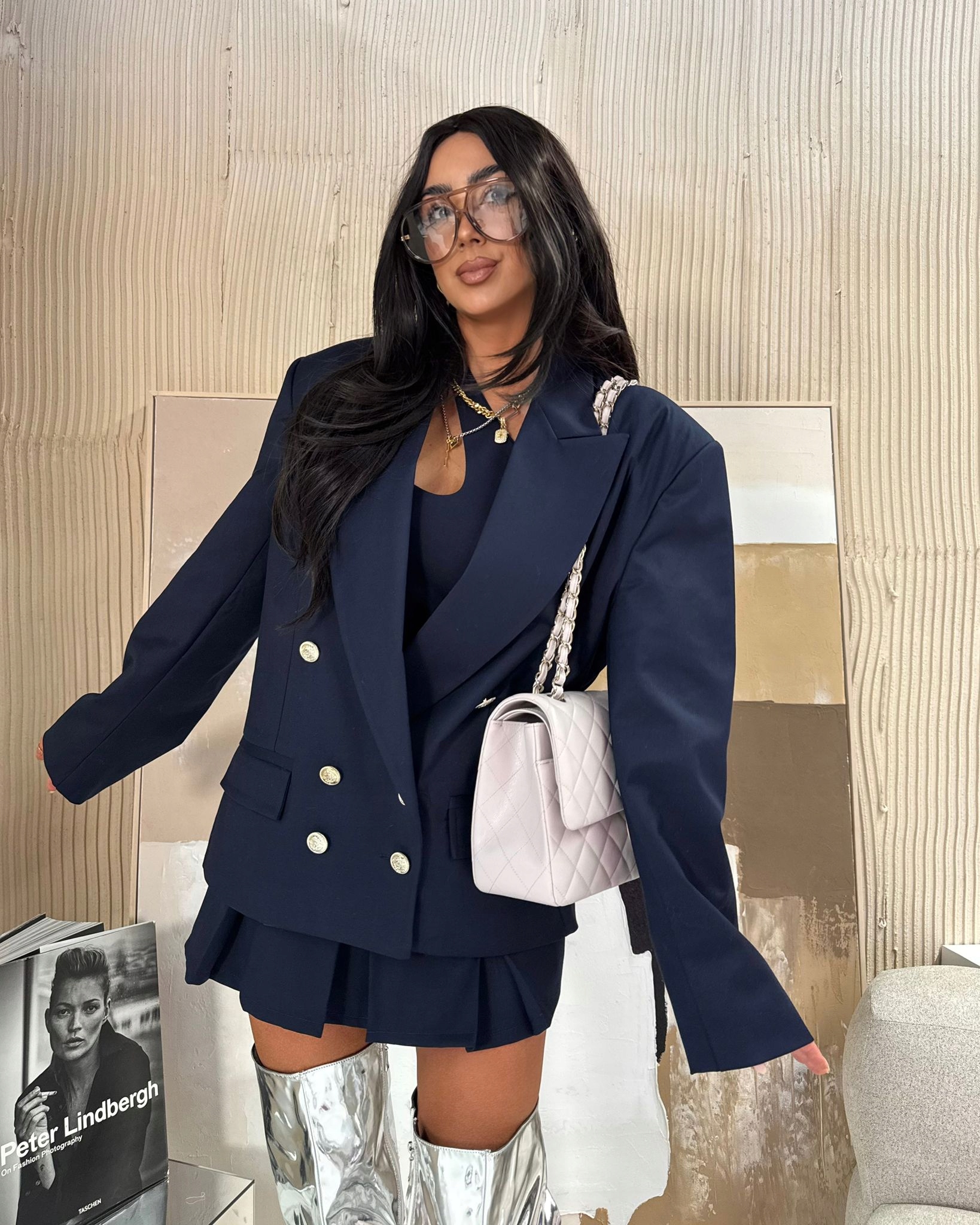 Tmavě Modrá Oversize Sako La Milla Se Zlatými Knofly