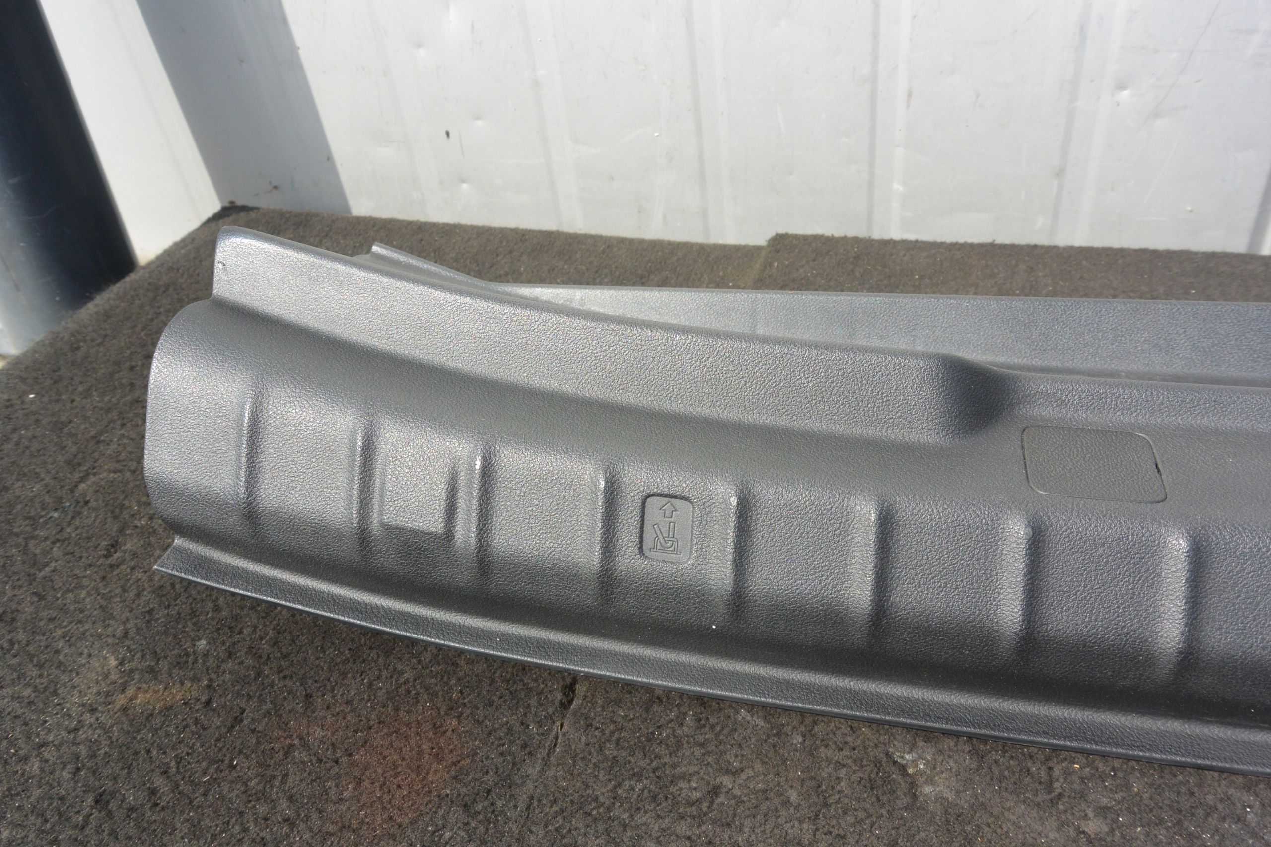 cover KRAWEDZI boot rear part cap BMW 5-SERIA G30
