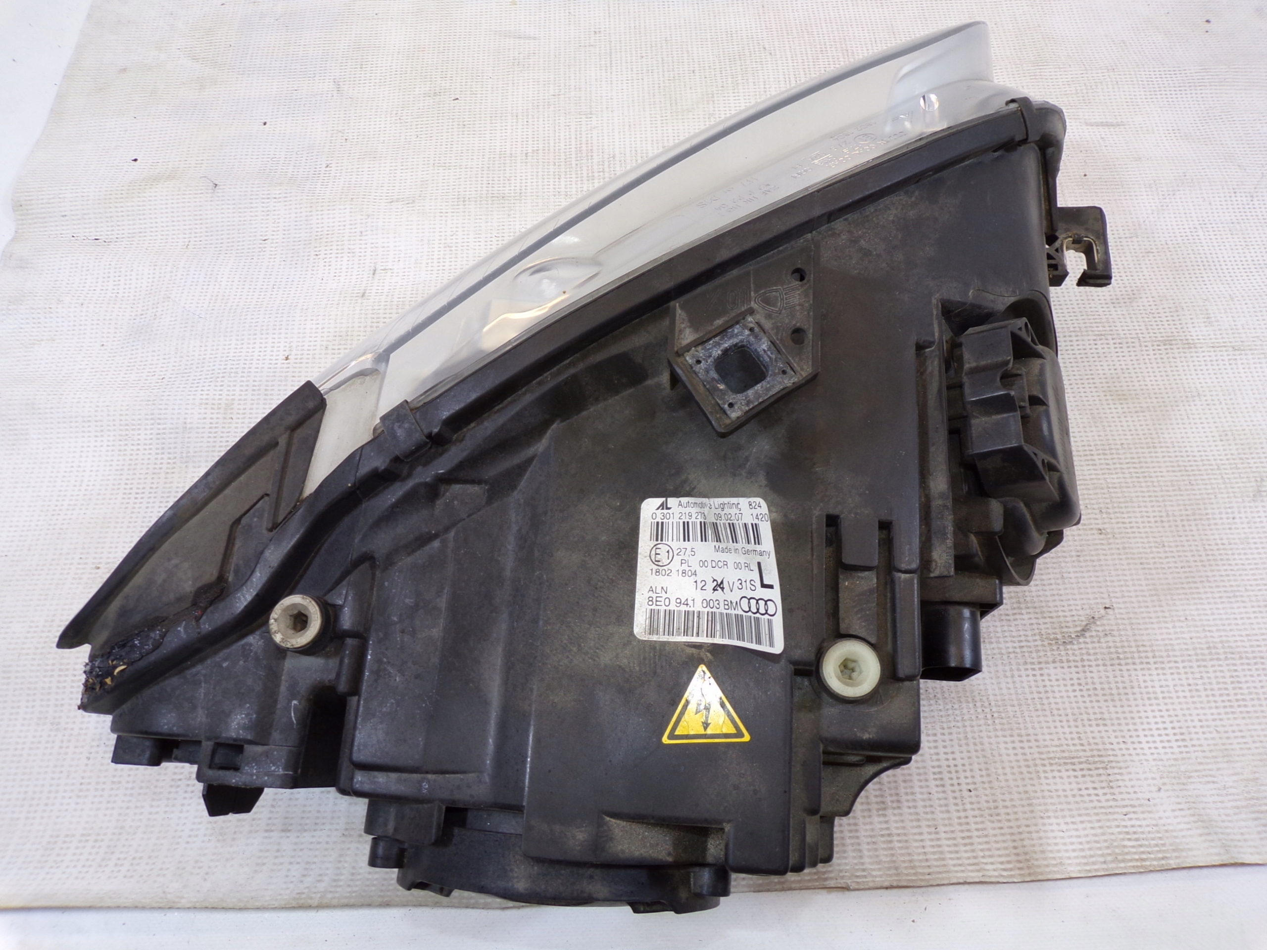 light left front front BI XENON AUDI A4 B7 EUROPA