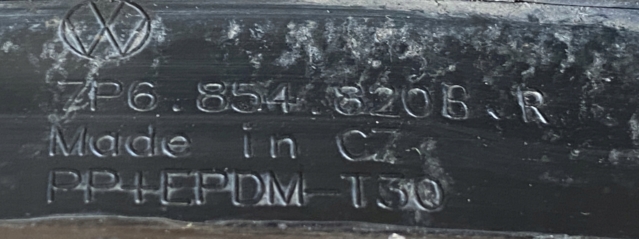 VW TOUAREG 7P Couverture Moulage Aile Droit Arrière