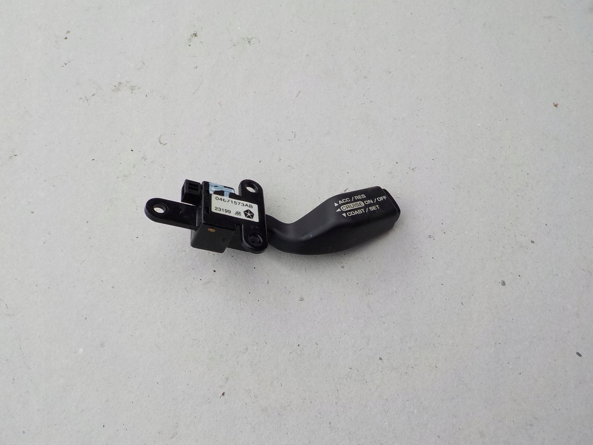 manetka tempomatu chrysler pt cruiser 2001r 04671826AA