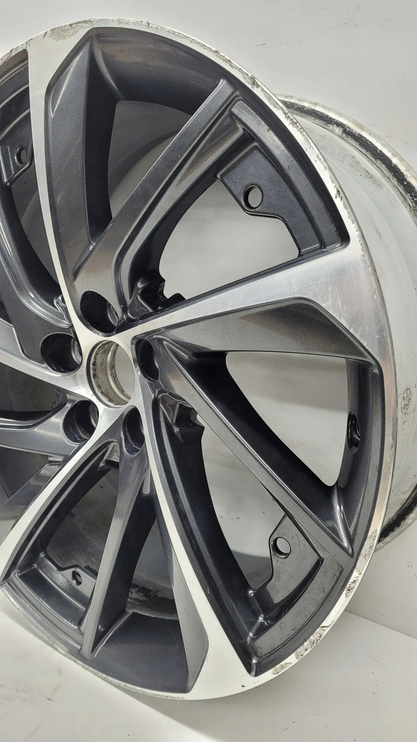 Lexus RX 450H FELGA ALUMINIOWA 20 Producent felg Lexus OE